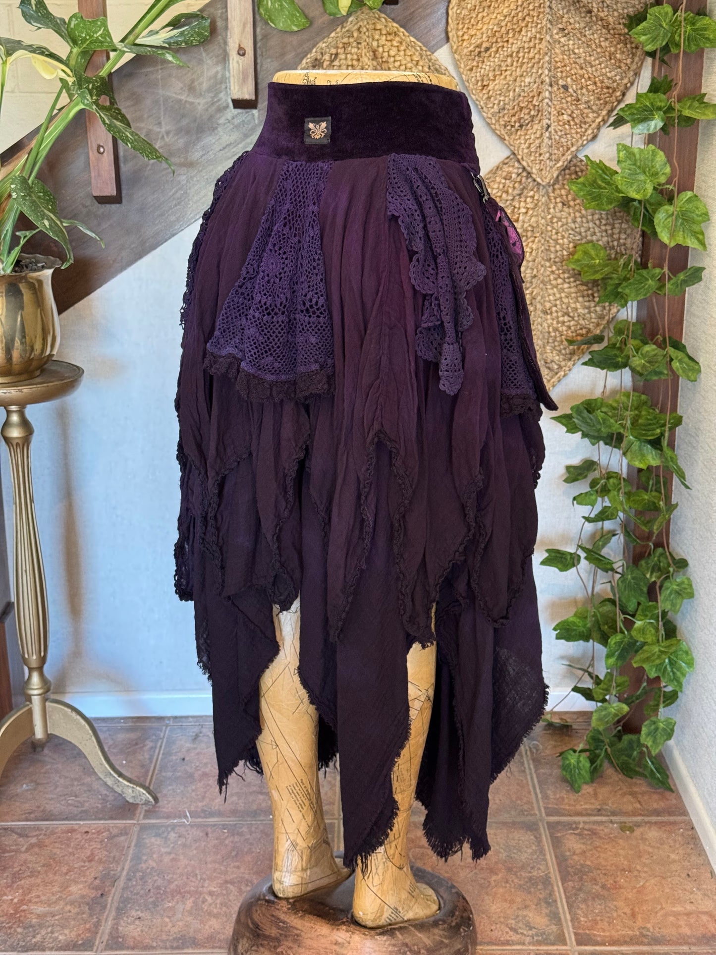 Wildcrafted Skirt (L/XL)
