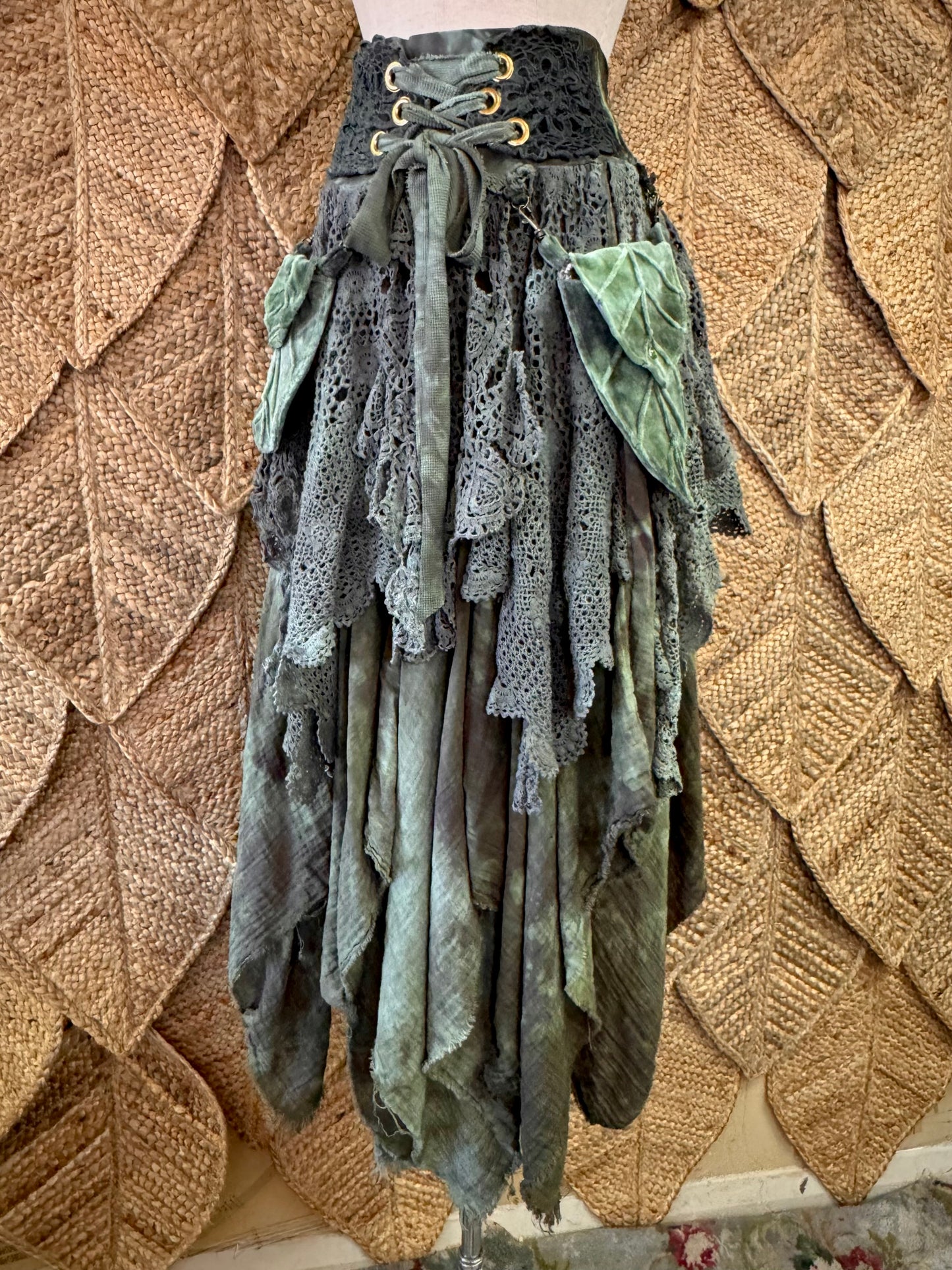 Wildcrafted Skirt (S/M)