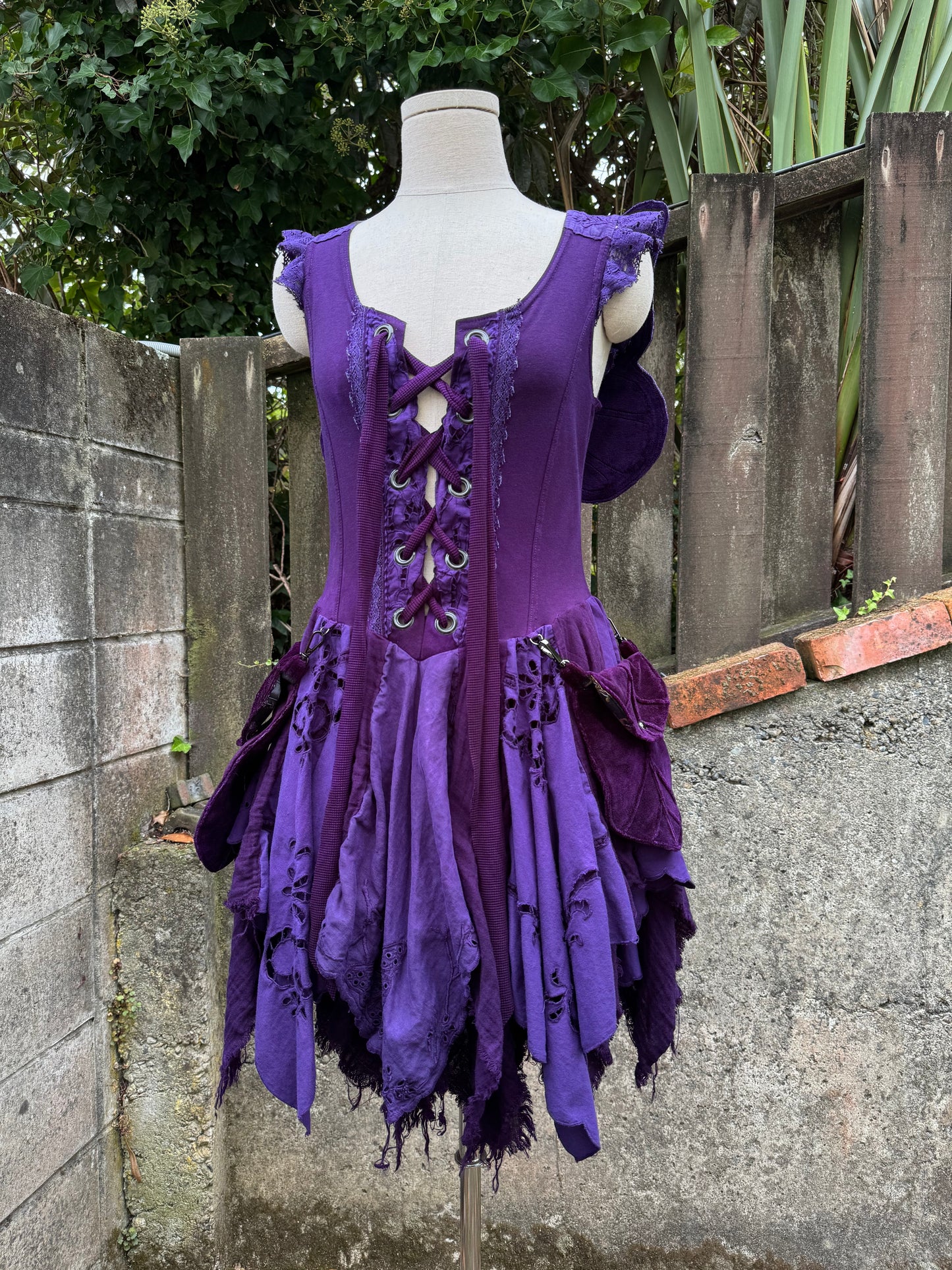 Wildcrafted Faewing Pocket Dress (L)