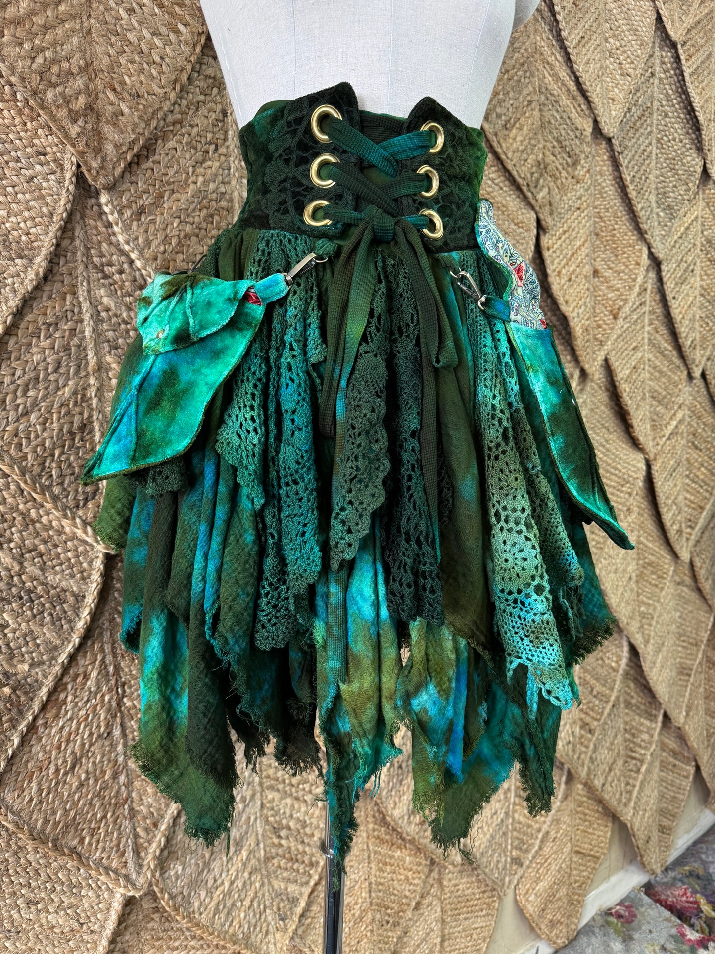 Wildcrafted Skirt (S/M)
