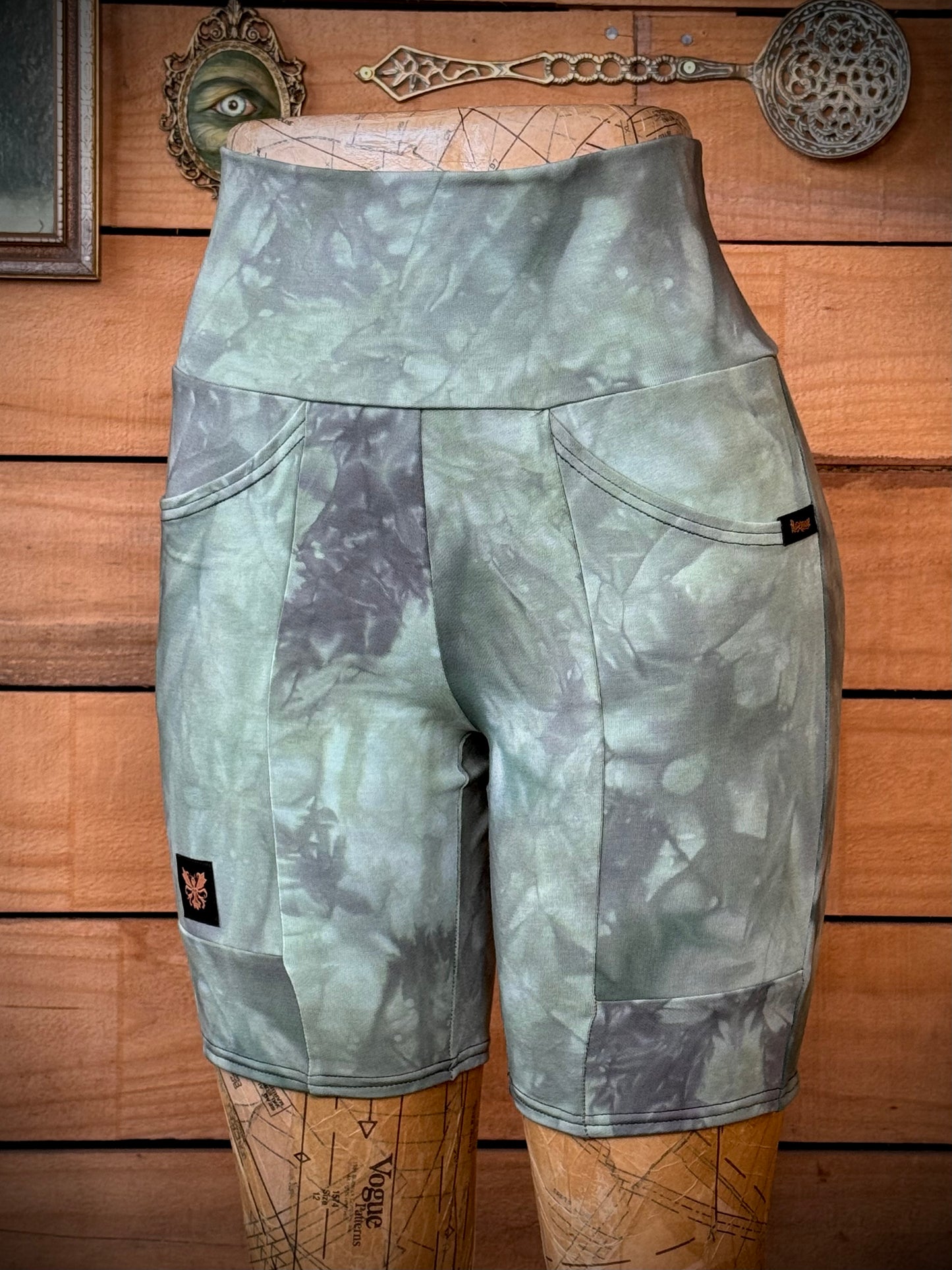 Bellbird Shorts