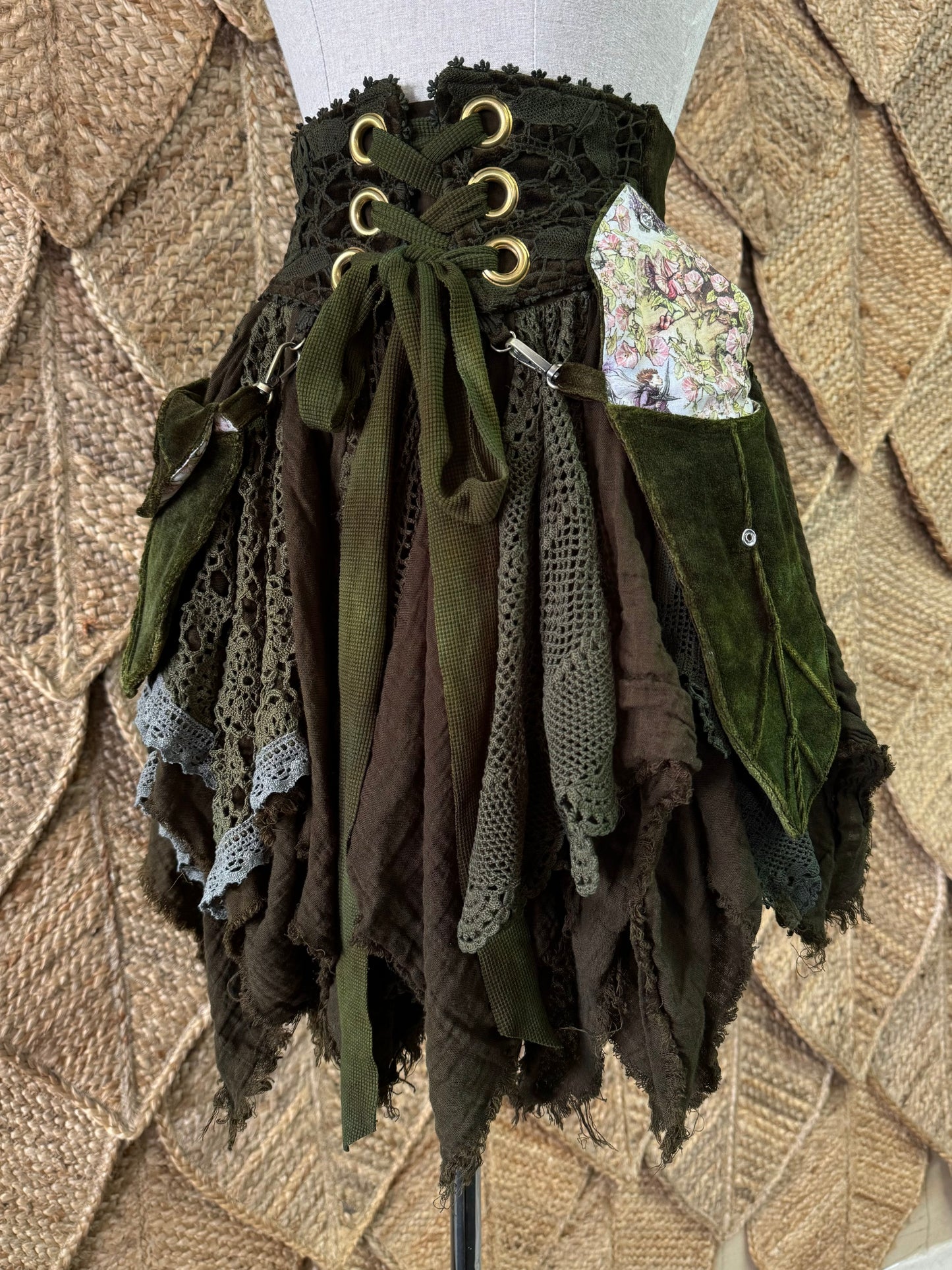 Wildcrafted Skirt (S/M)