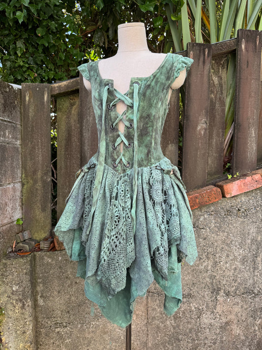 Wildcrafted Faery Pocket Dress (L)