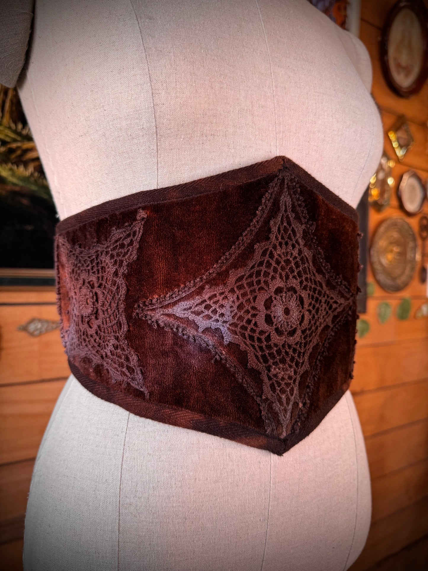 XL - XXL Corset Pixie Belt