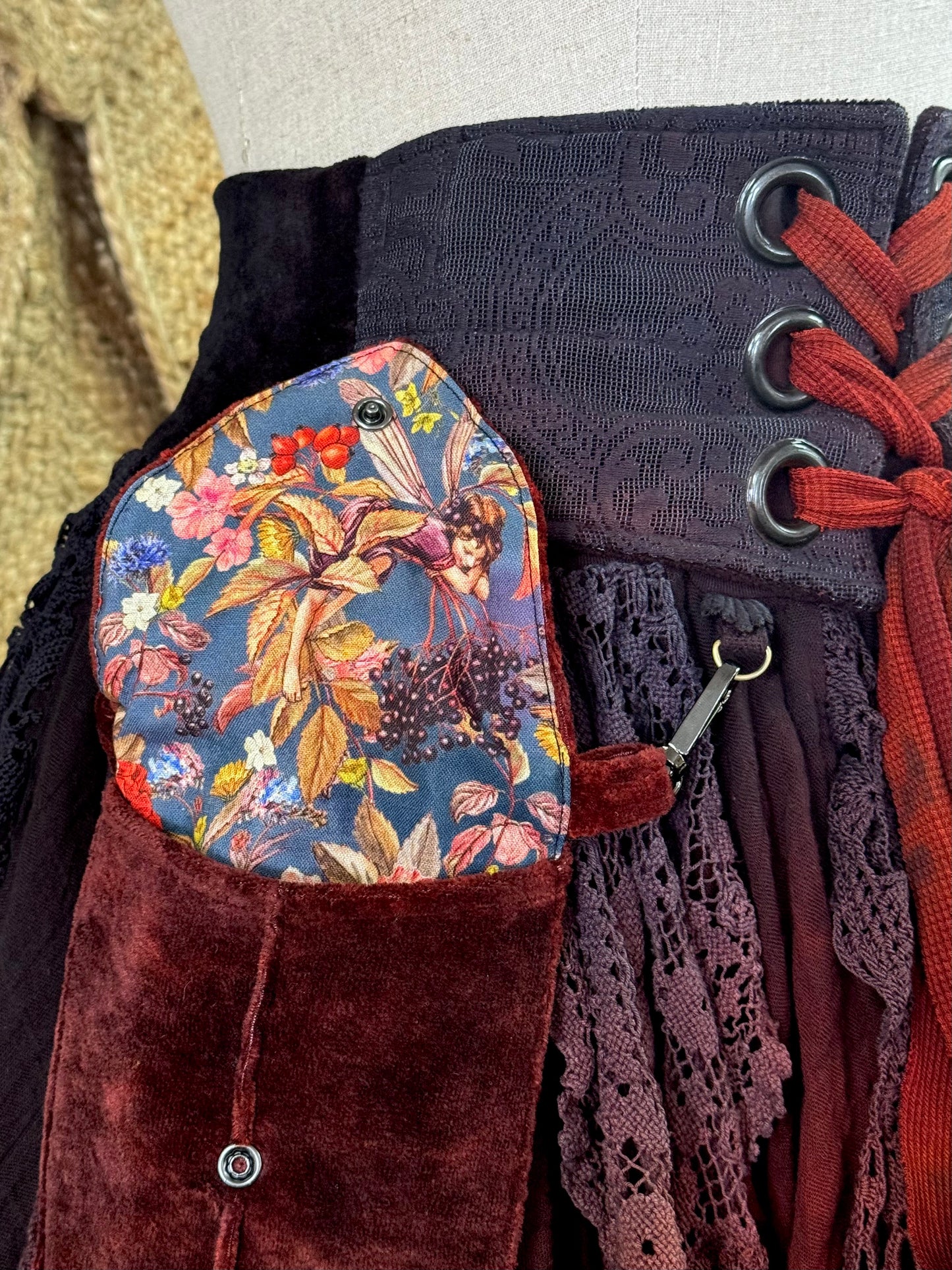 Wildcrafted Skirt (L/XL)