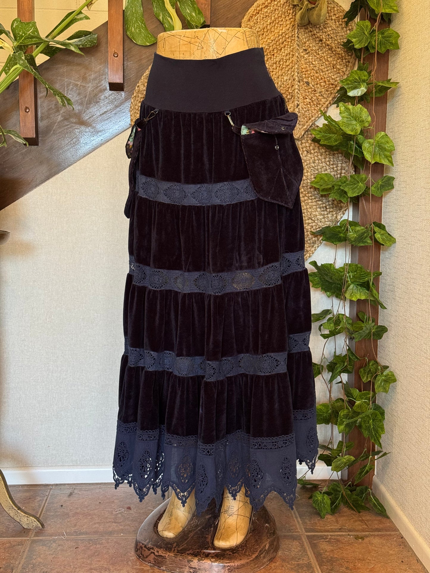 Faery Picnic Skirt (L/XL)