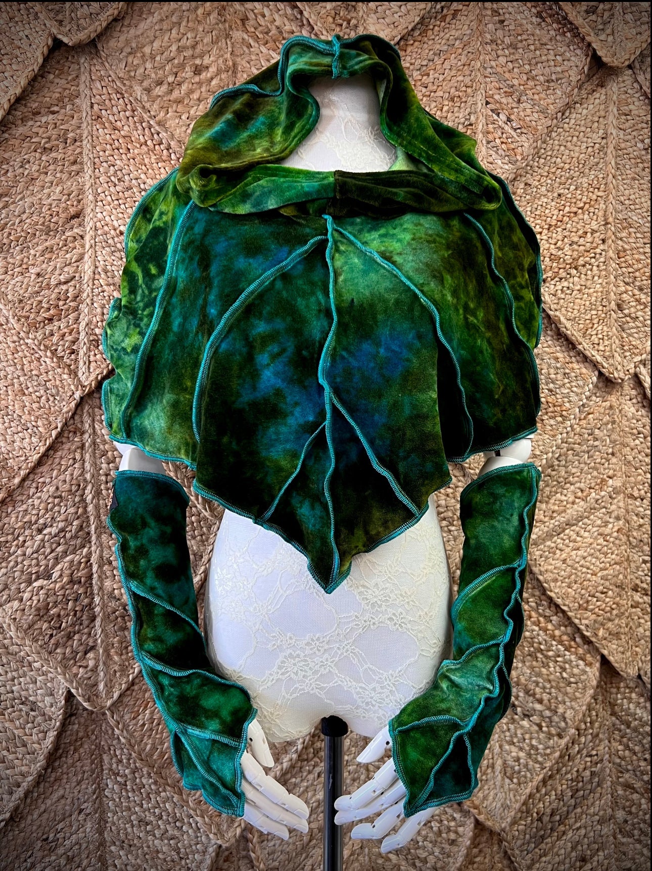 Labradorite Leafae Poncho Set