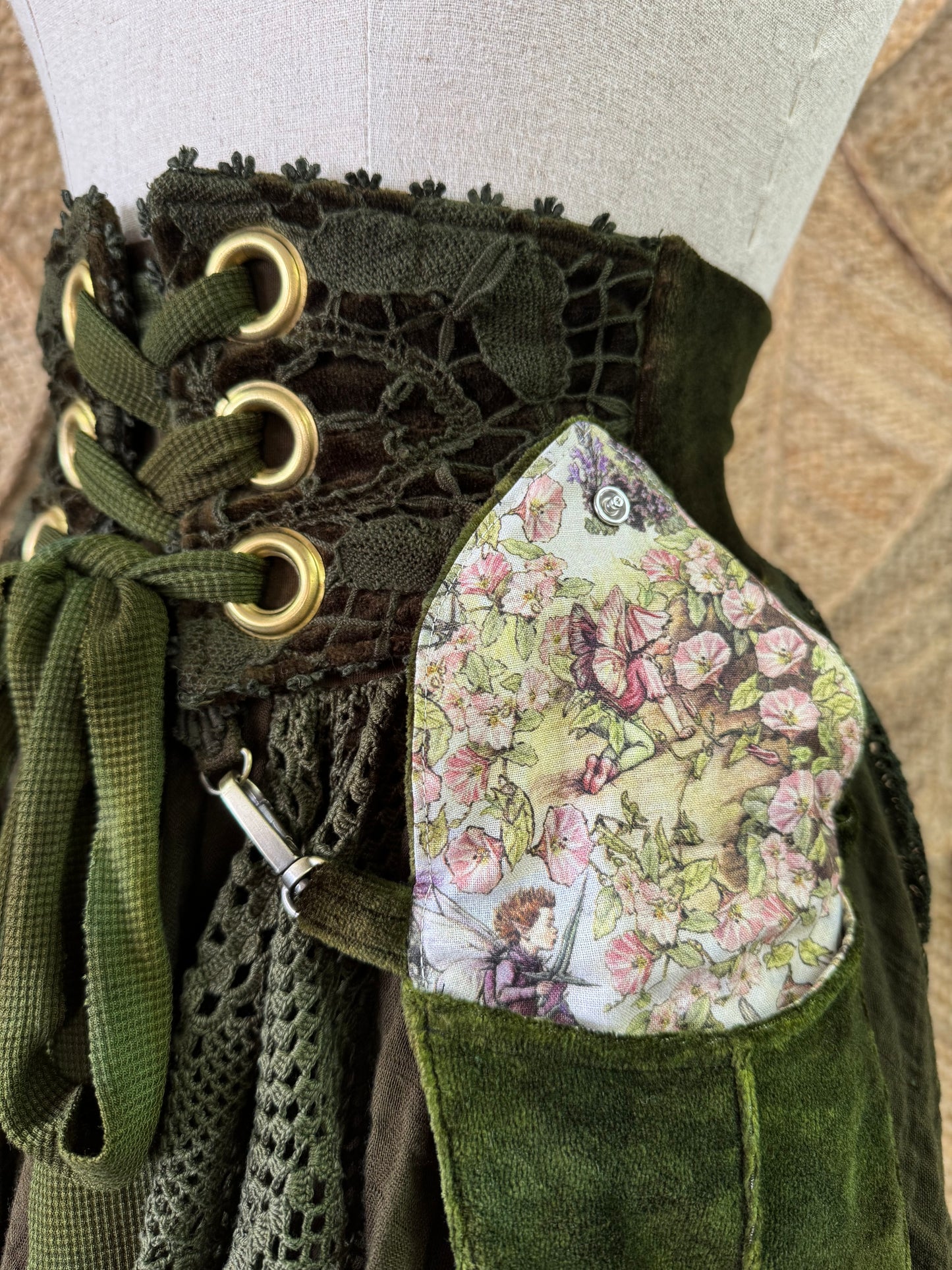 Wildcrafted Skirt (S/M)