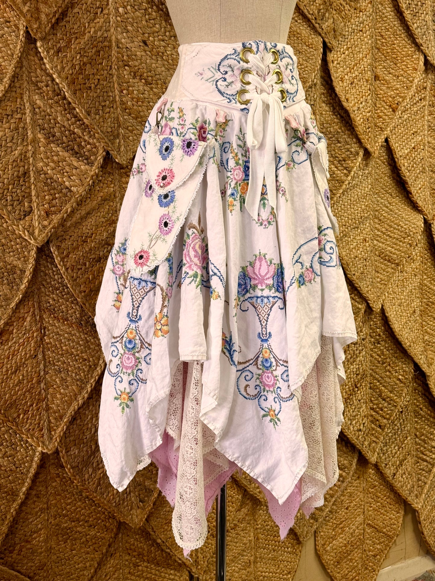 Wildcrafted Skirt (L/XL)