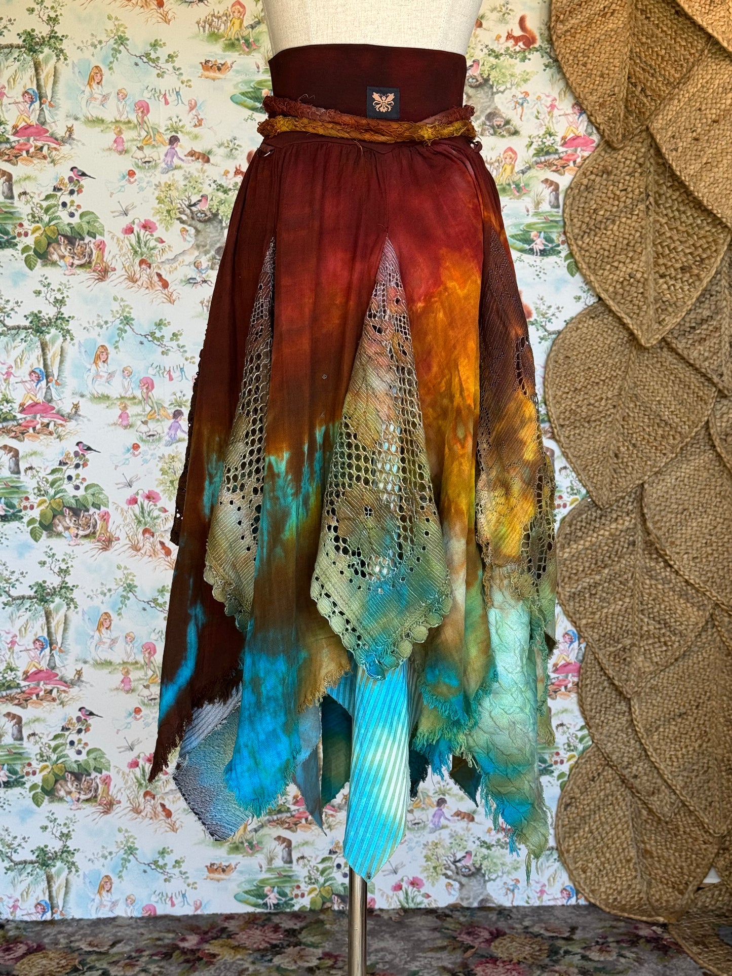 M/L Relic Skirt