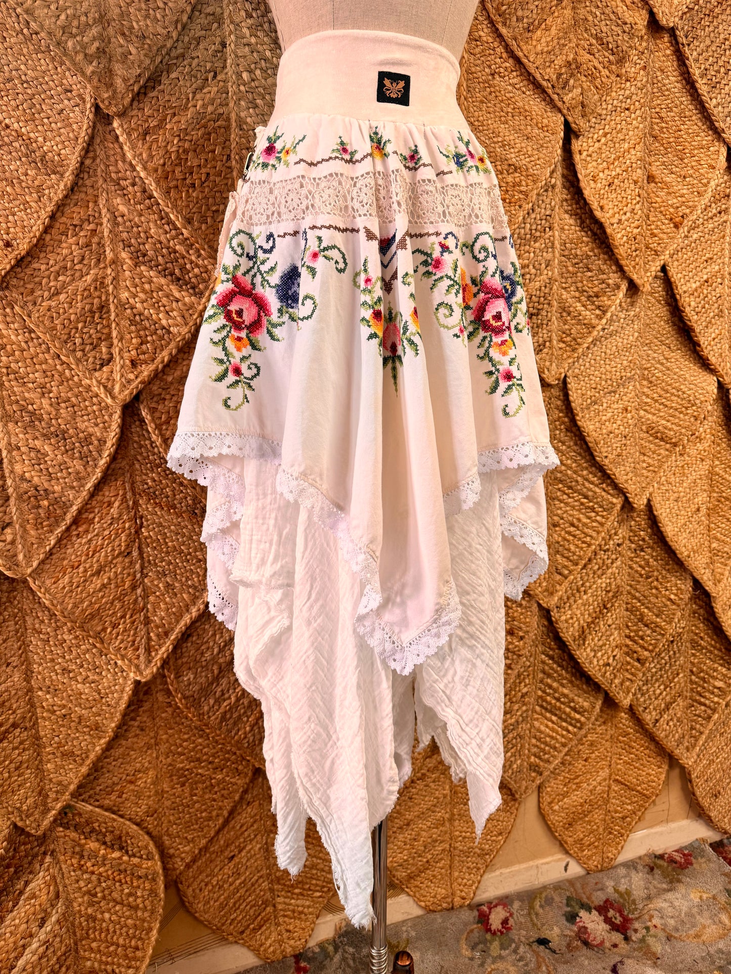 Wildcrafted Skirt (M/L)