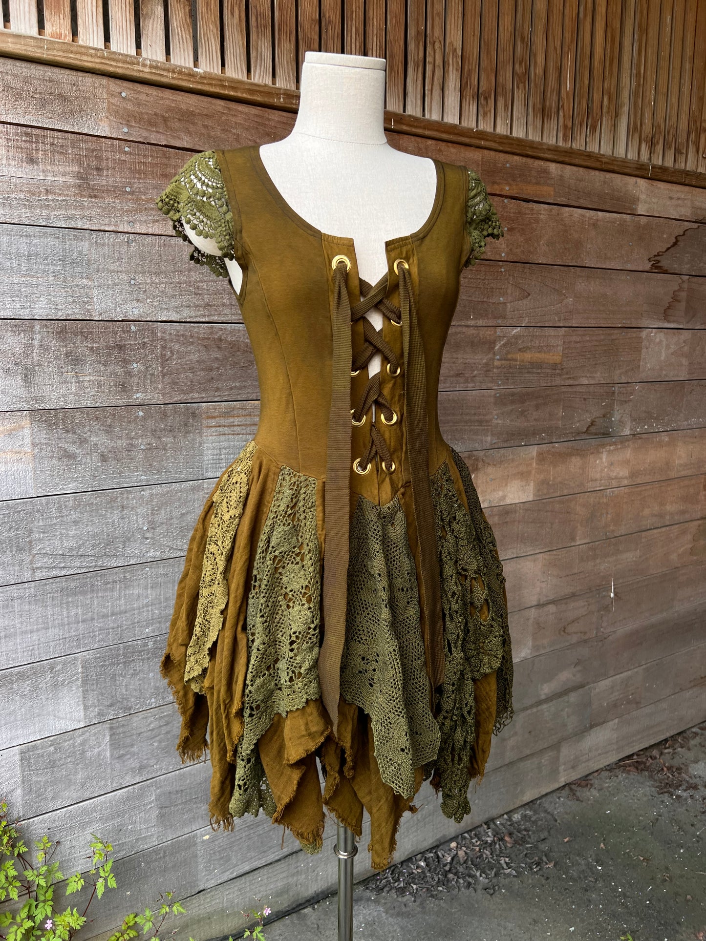 Wildcrafted Fae Dress (M)
