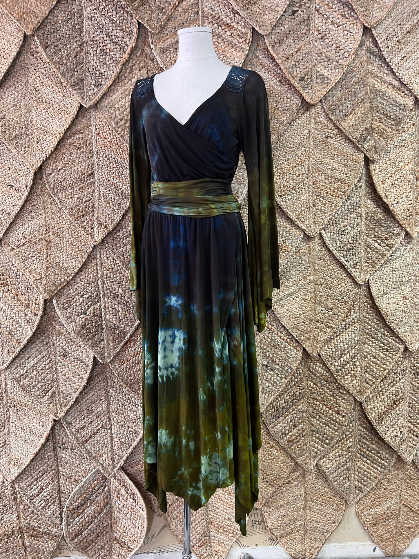 Druids Hollow Eris Dress