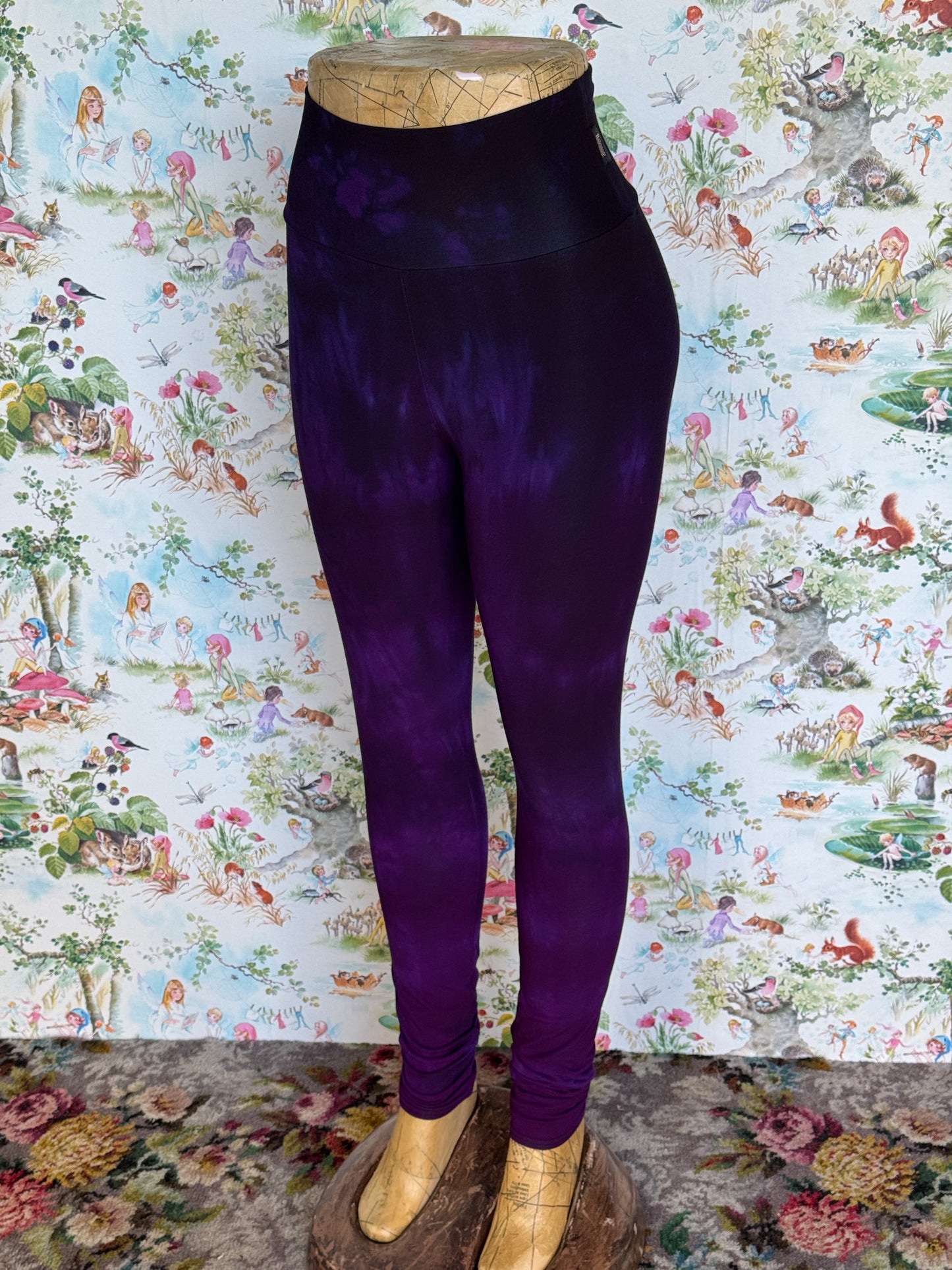 Dark Mystic Pixie Leggings