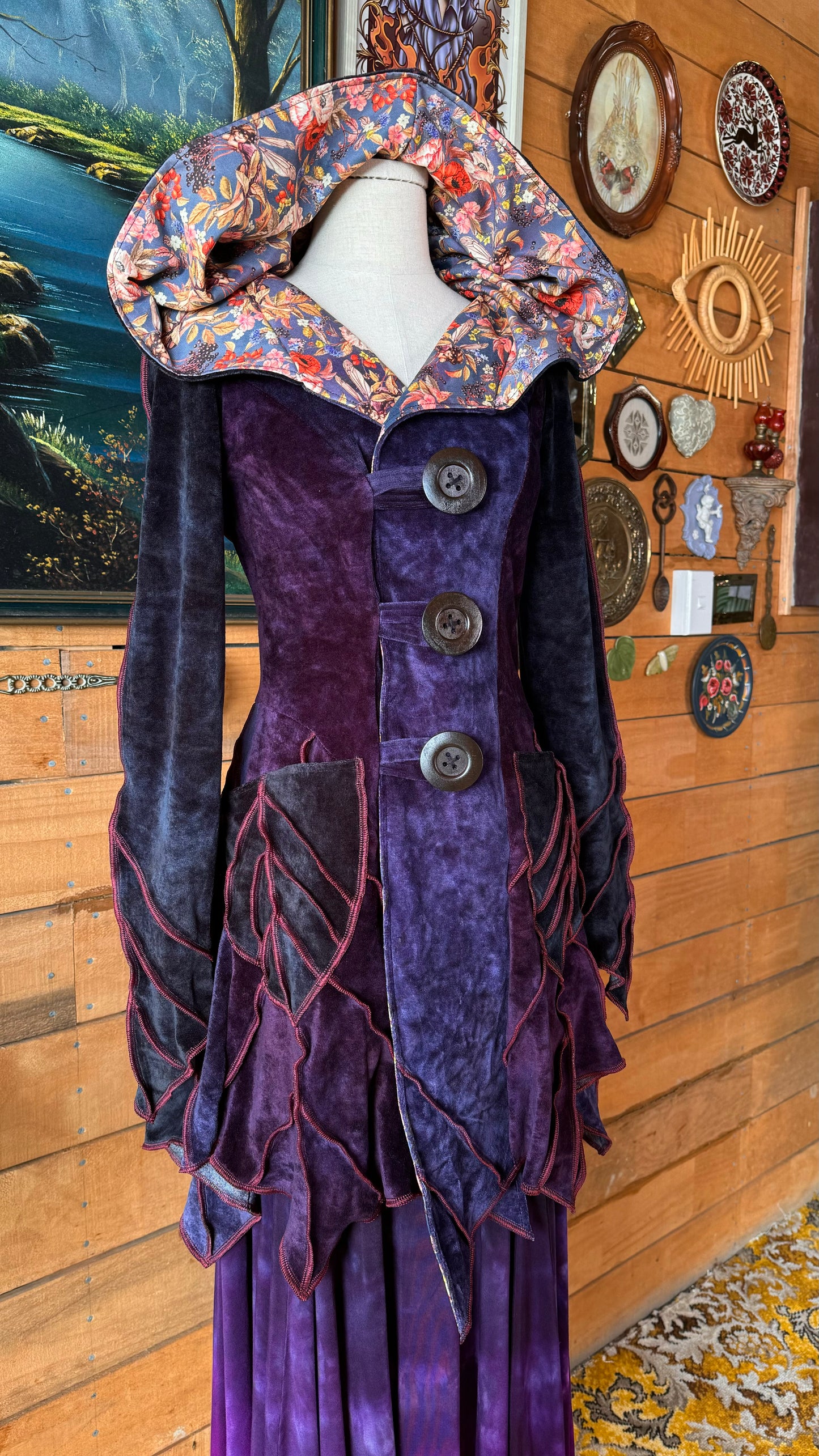 Nightberry Leafae Pixie Coat (M)