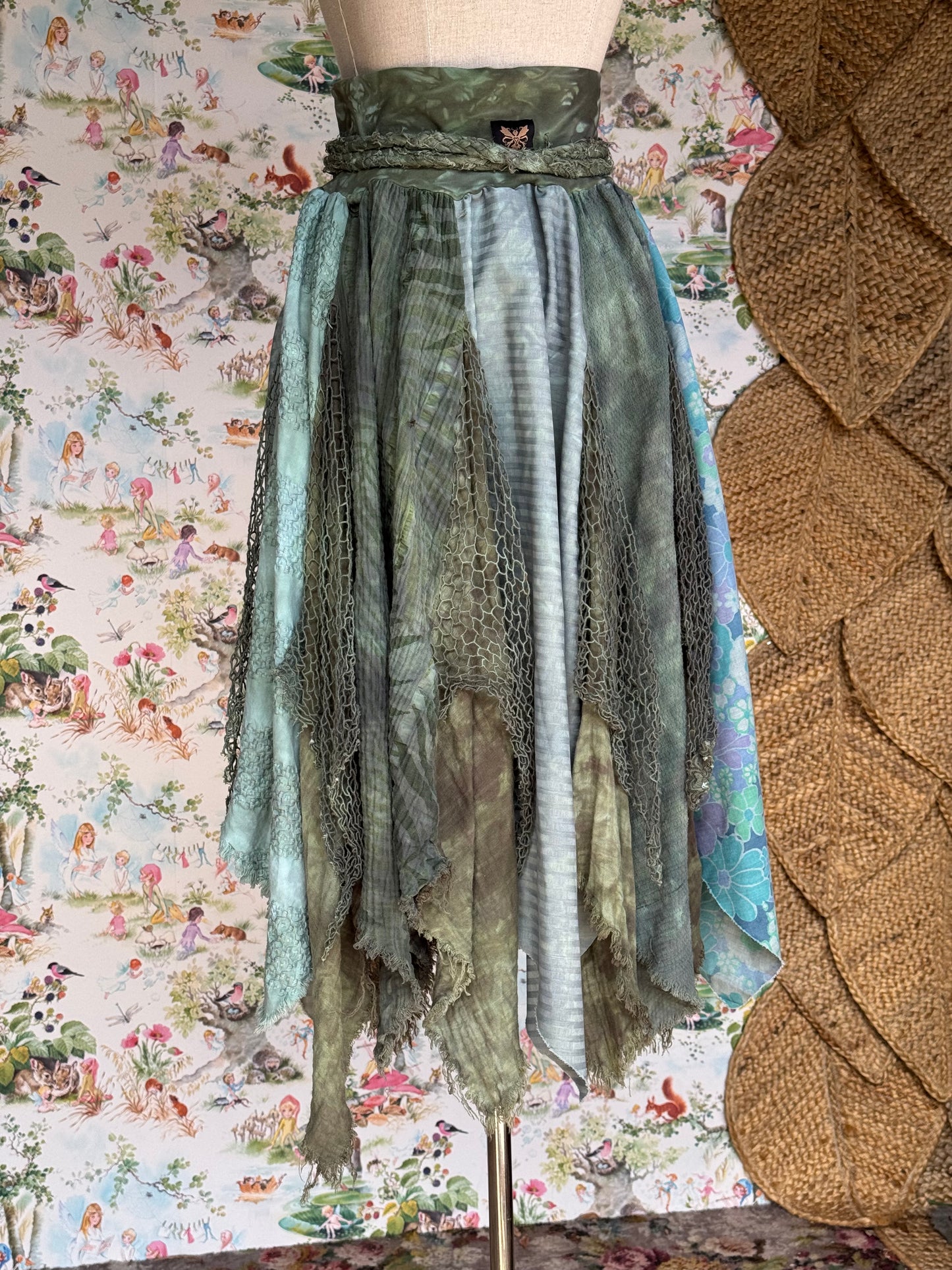 L/XL Relic Skirt