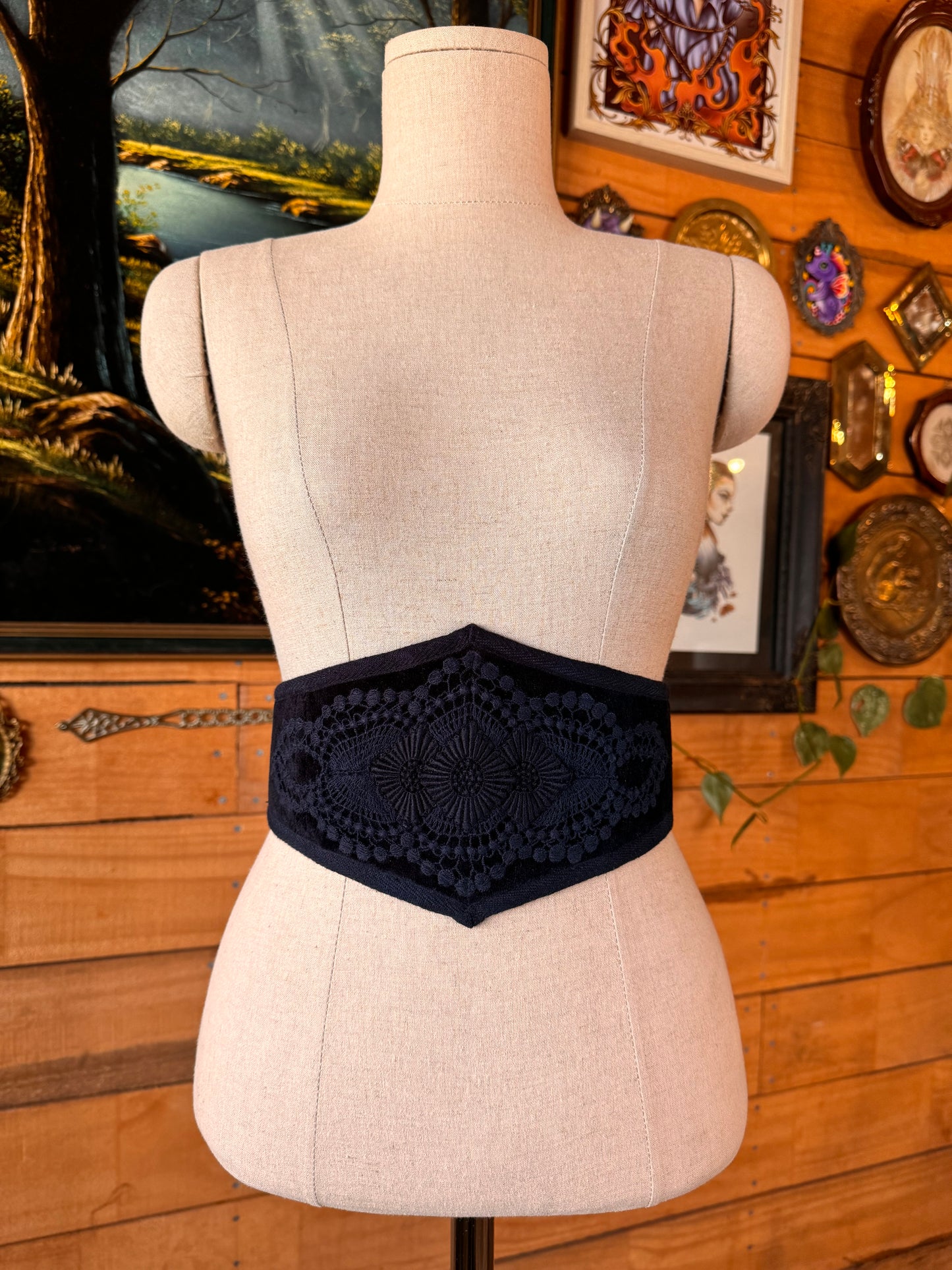 XS - S Pixie Corset Belt