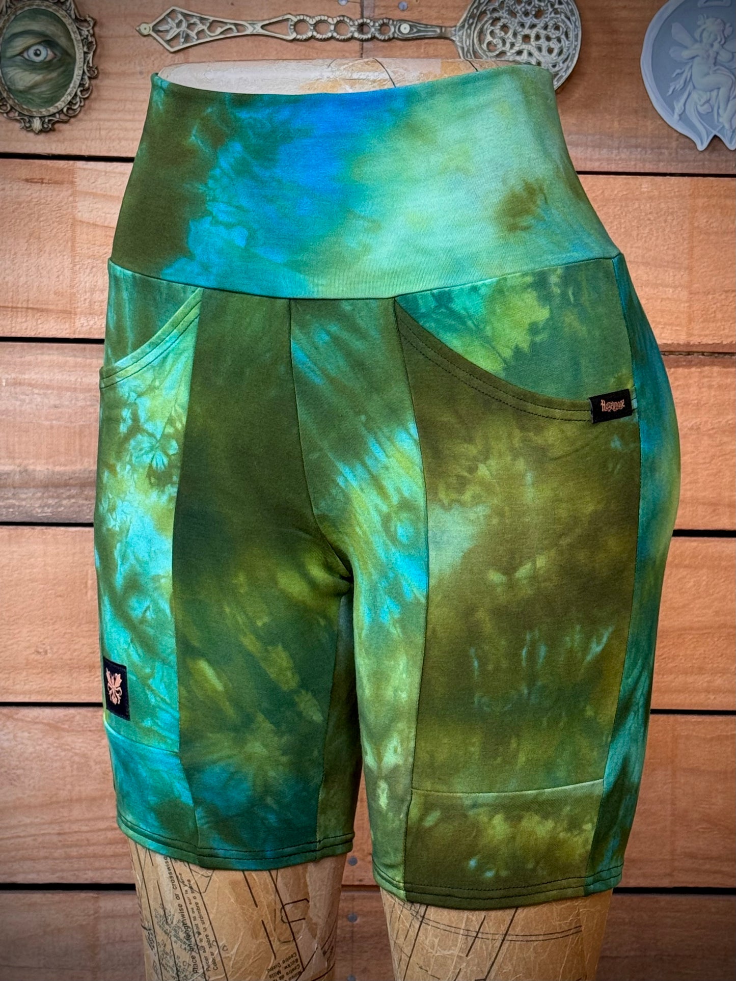 Labradorite Bellbird Shorts