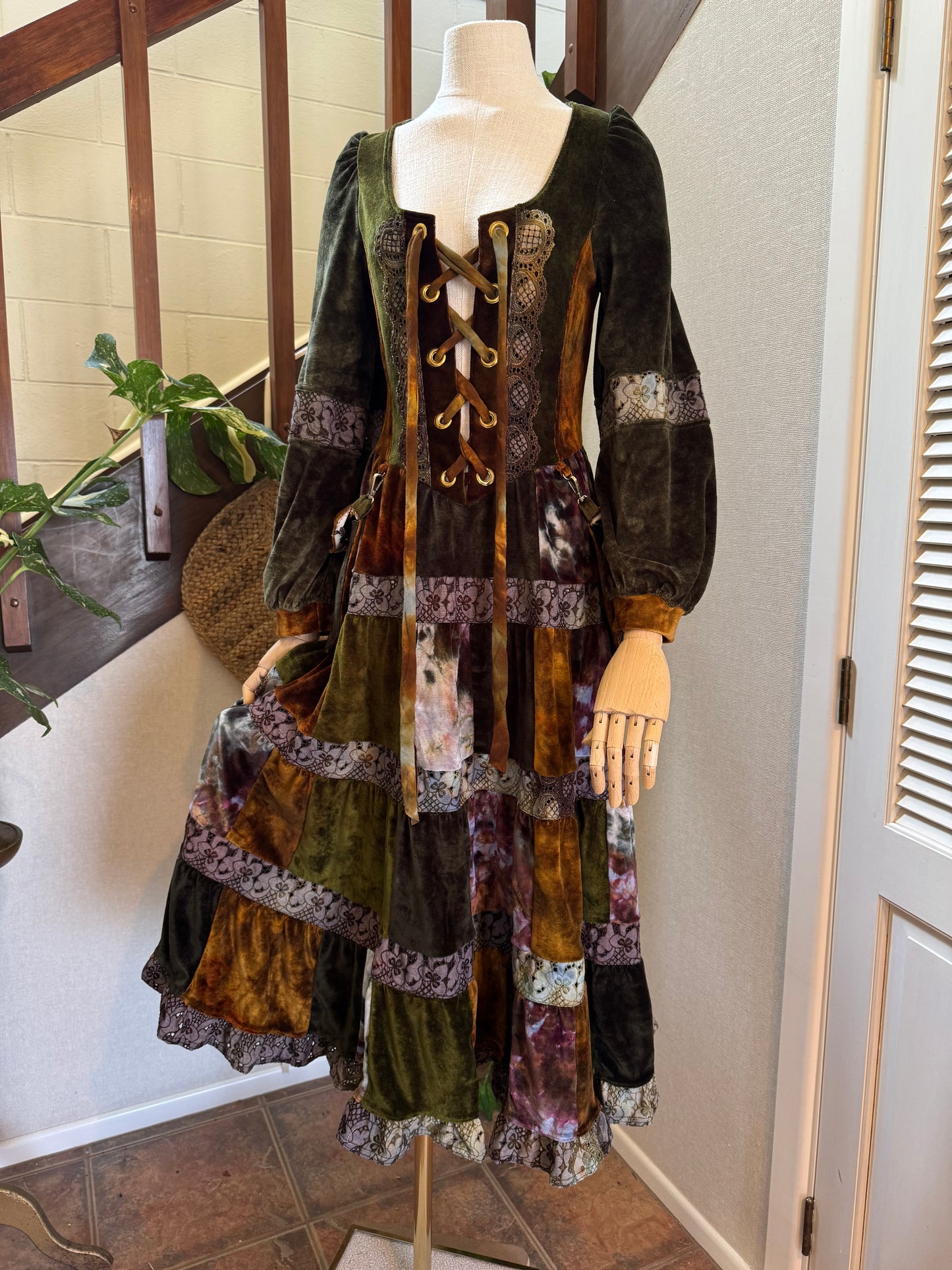 Wildcrafted Picnic Dress (M)