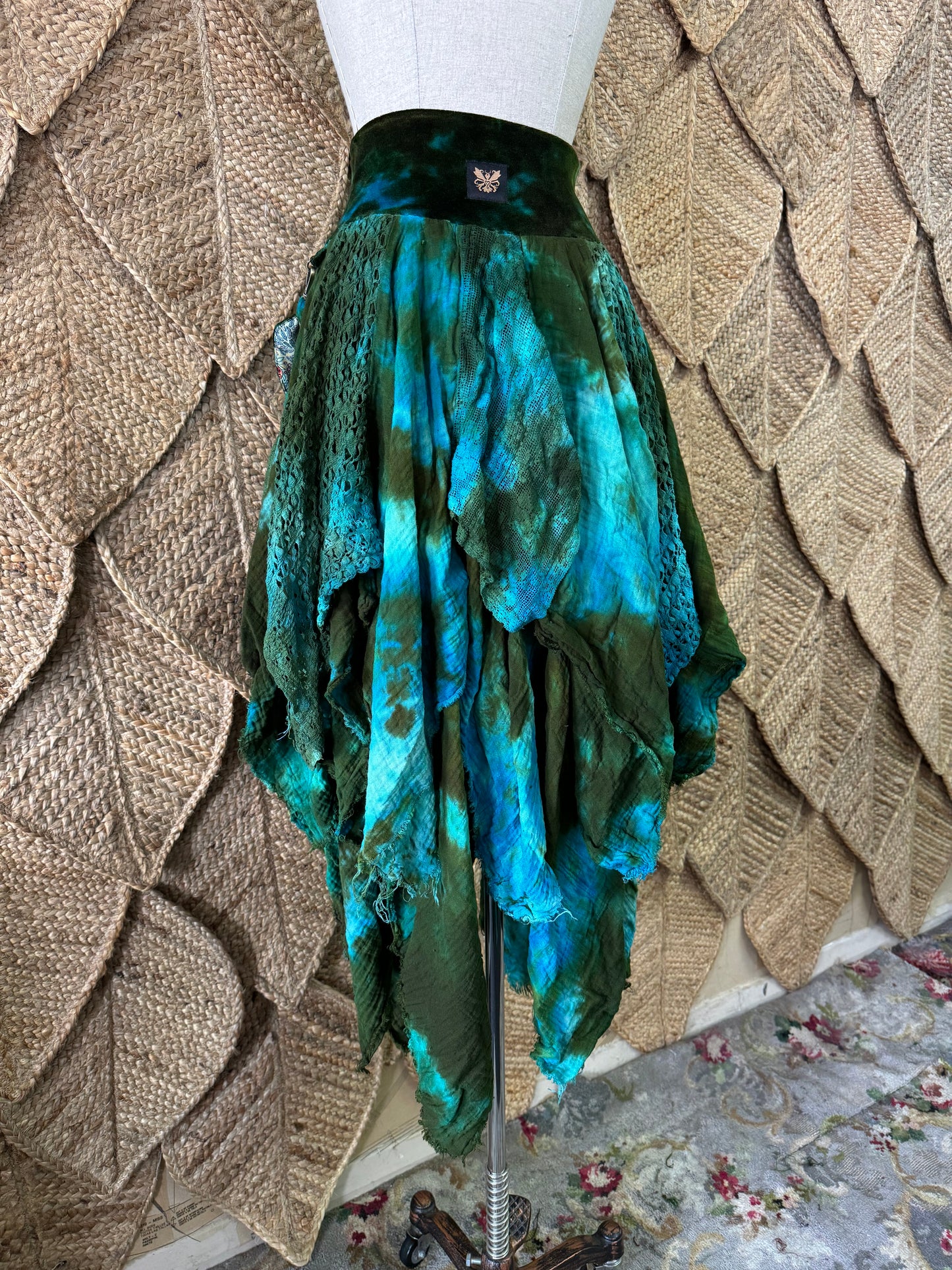 Wildcrafted Skirt (L/XL)
