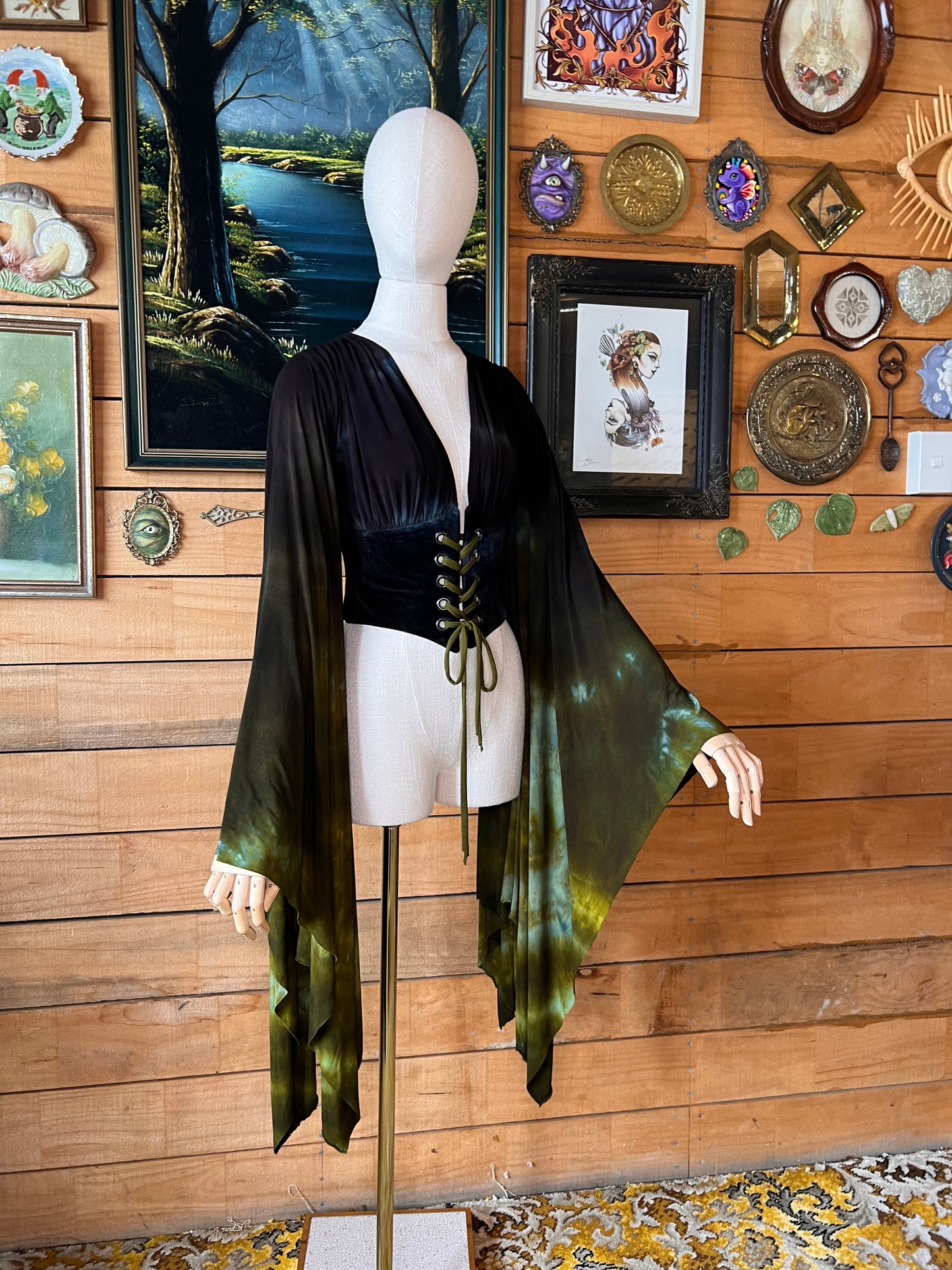 Druids Hollow Kāhu LaceUp Top