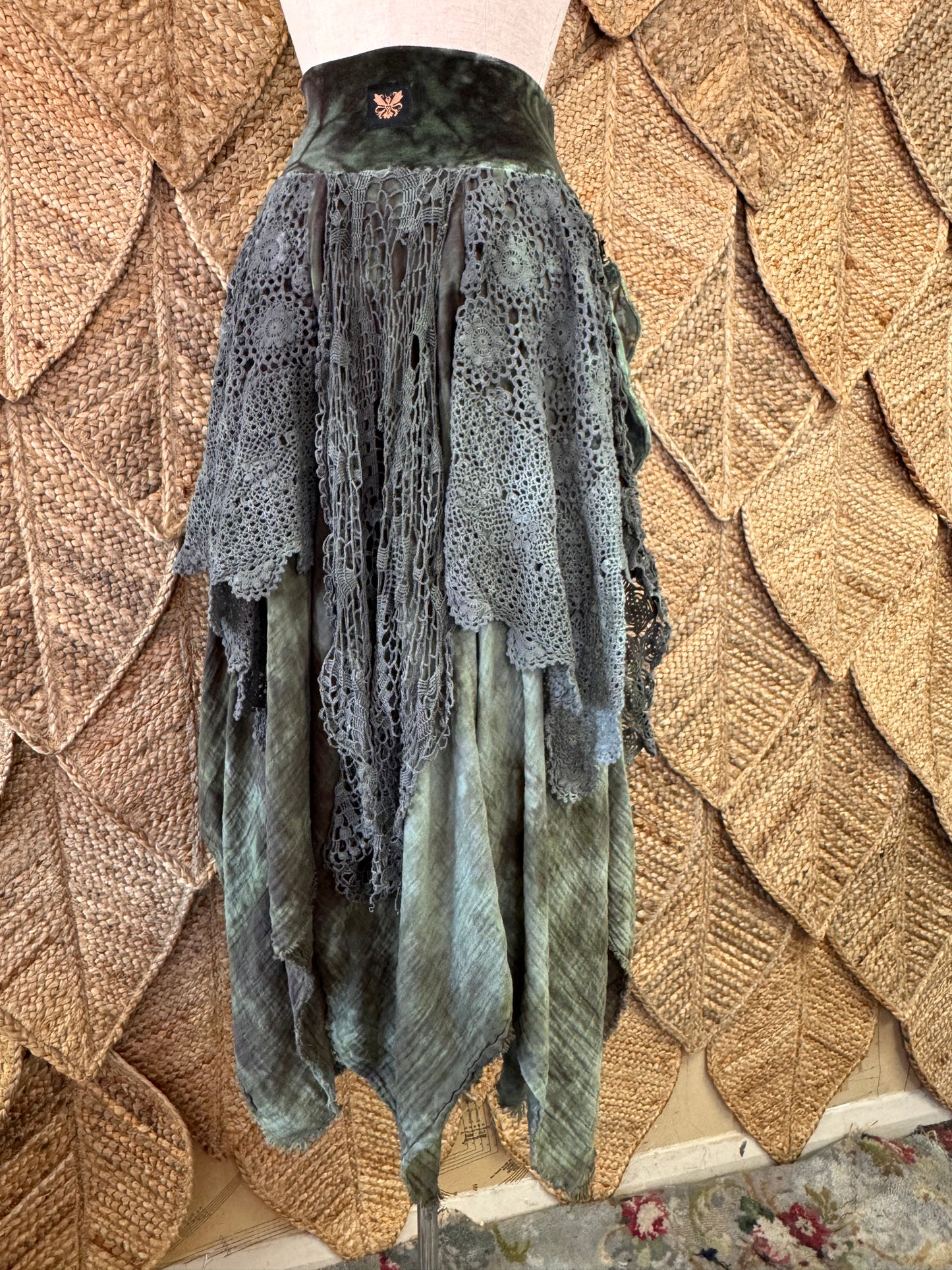 Wildcrafted Skirt (S/M)