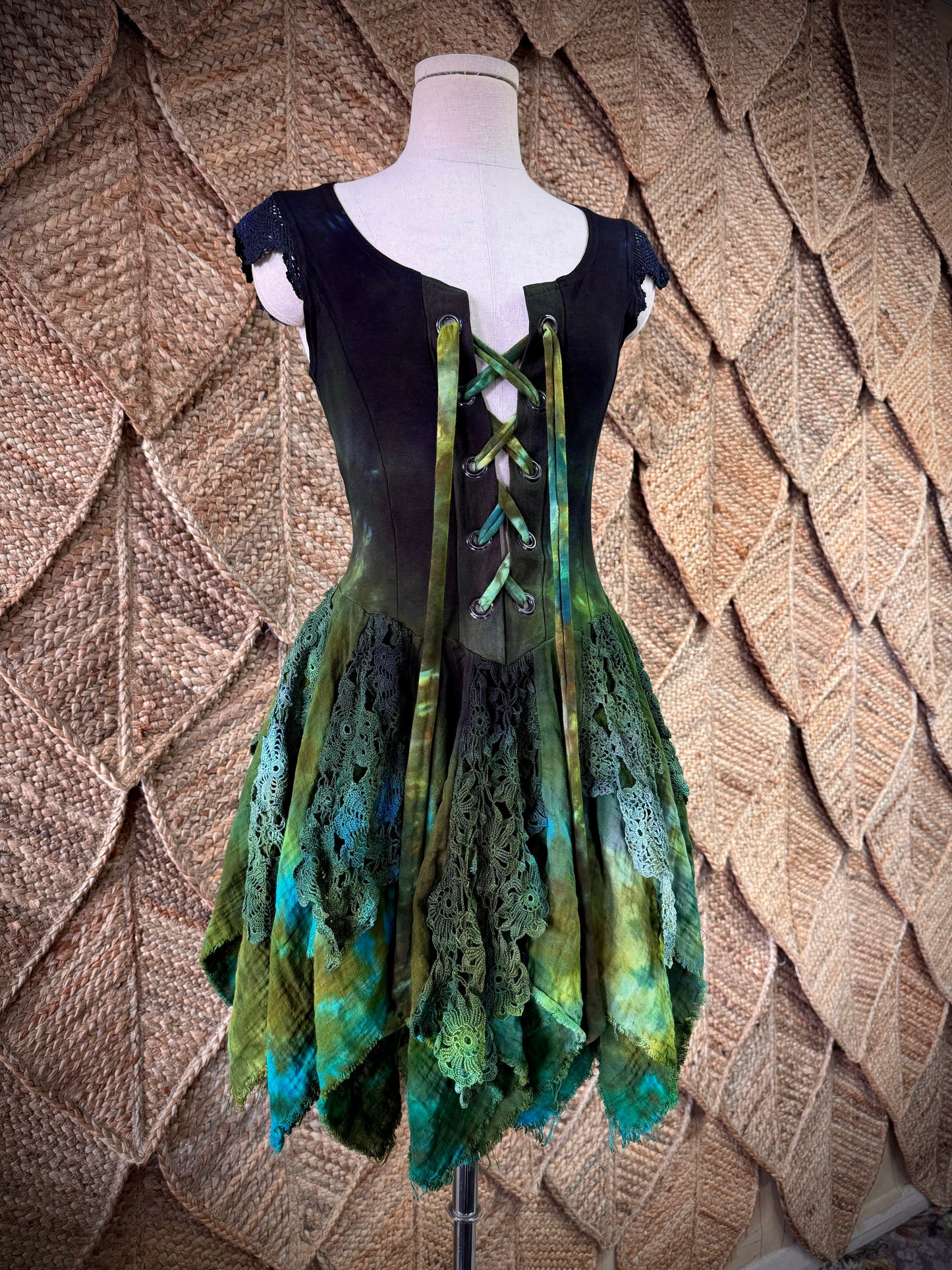 Wildcrafted Fae Dress (L)