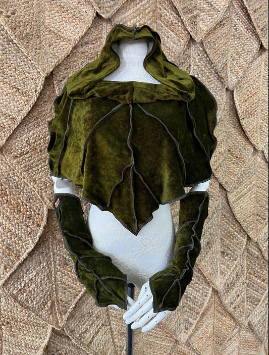 Frond Leafae Poncho Set