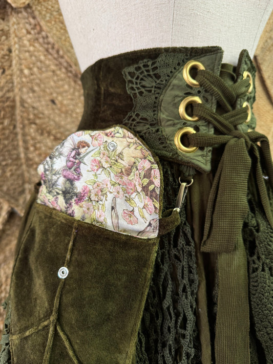 Wildcrafted Skirt (M/L)