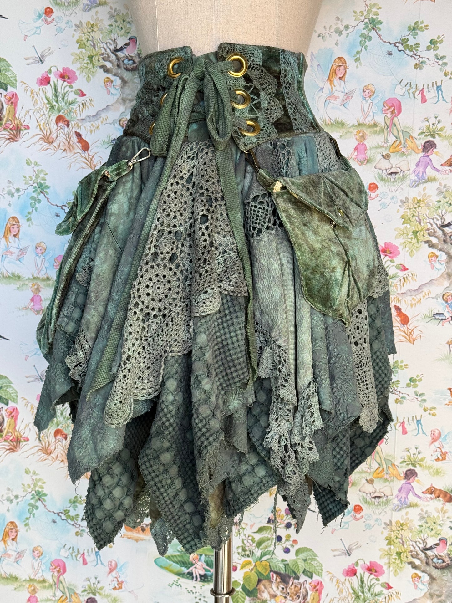 Wildcrafted Skirt (S/M)