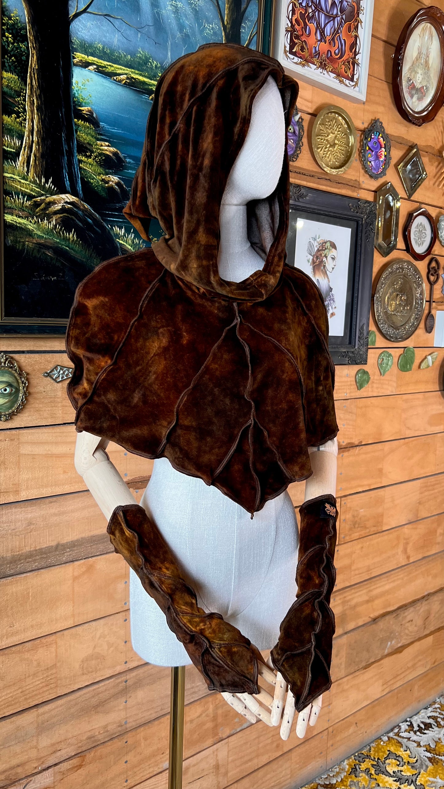 Ancient Rust Leafae Poncho Set