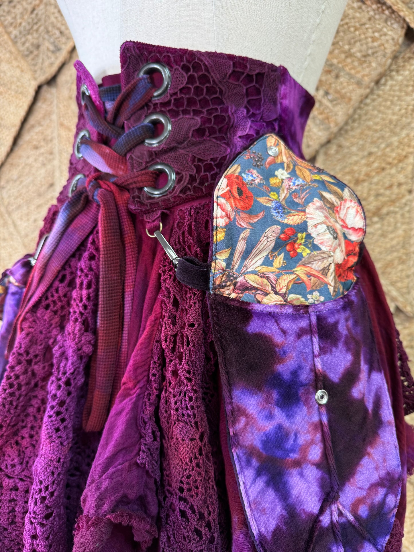 Wildcrafted Skirt (M/L)