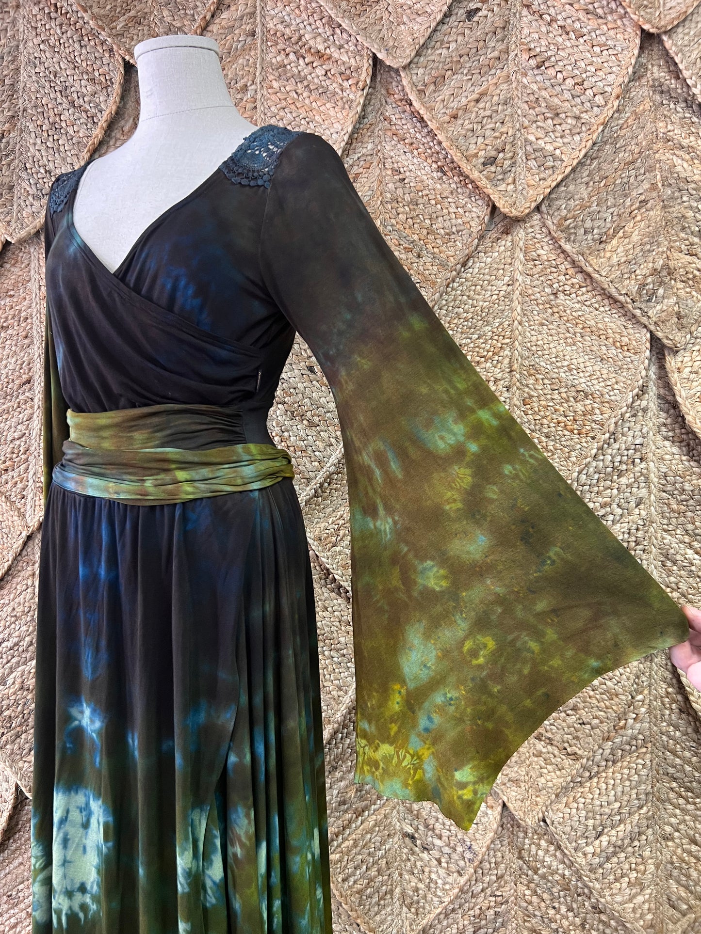 Druids Hollow Eris Dress