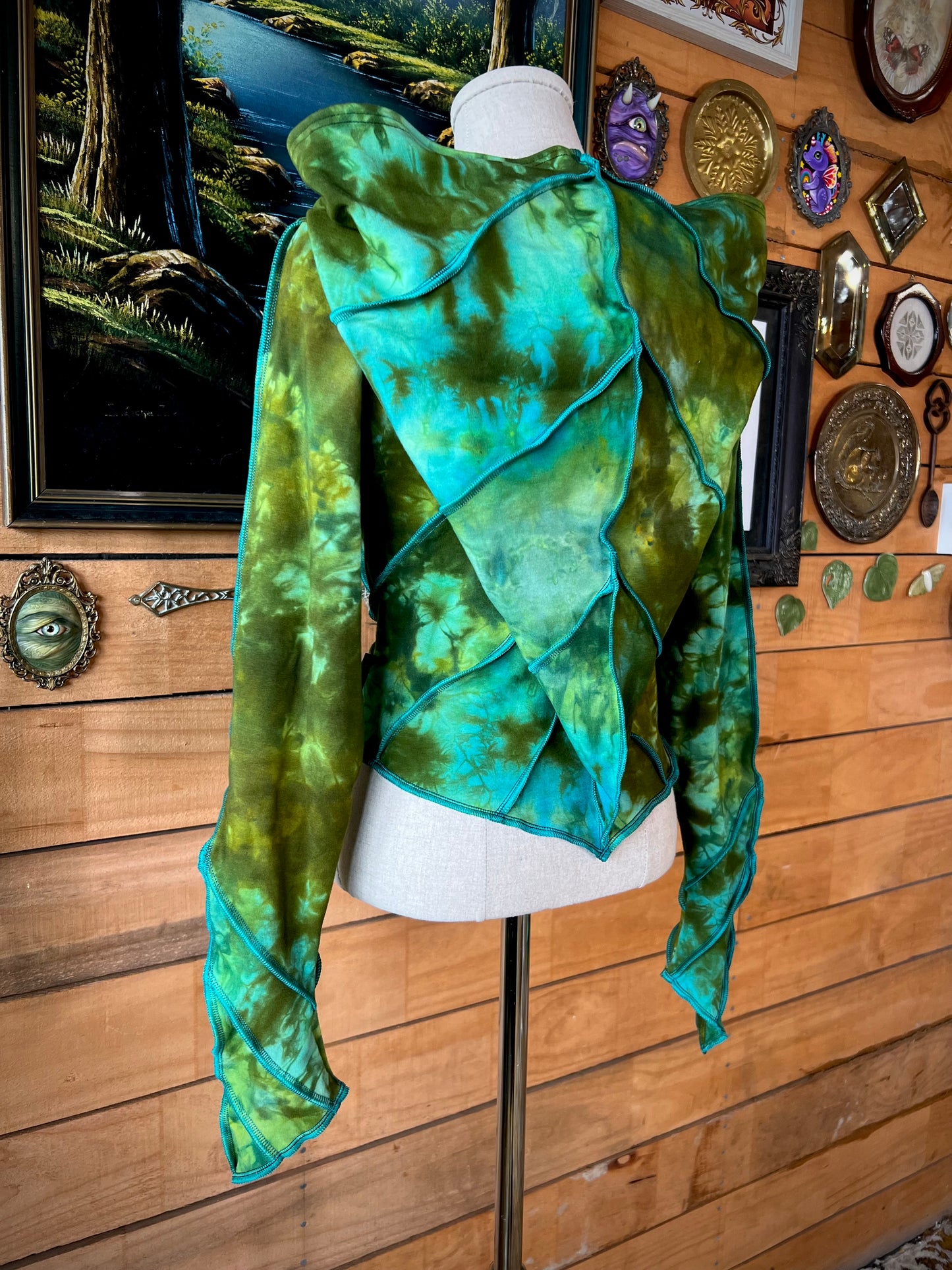 Labradorite Leafae Crop Hoodie