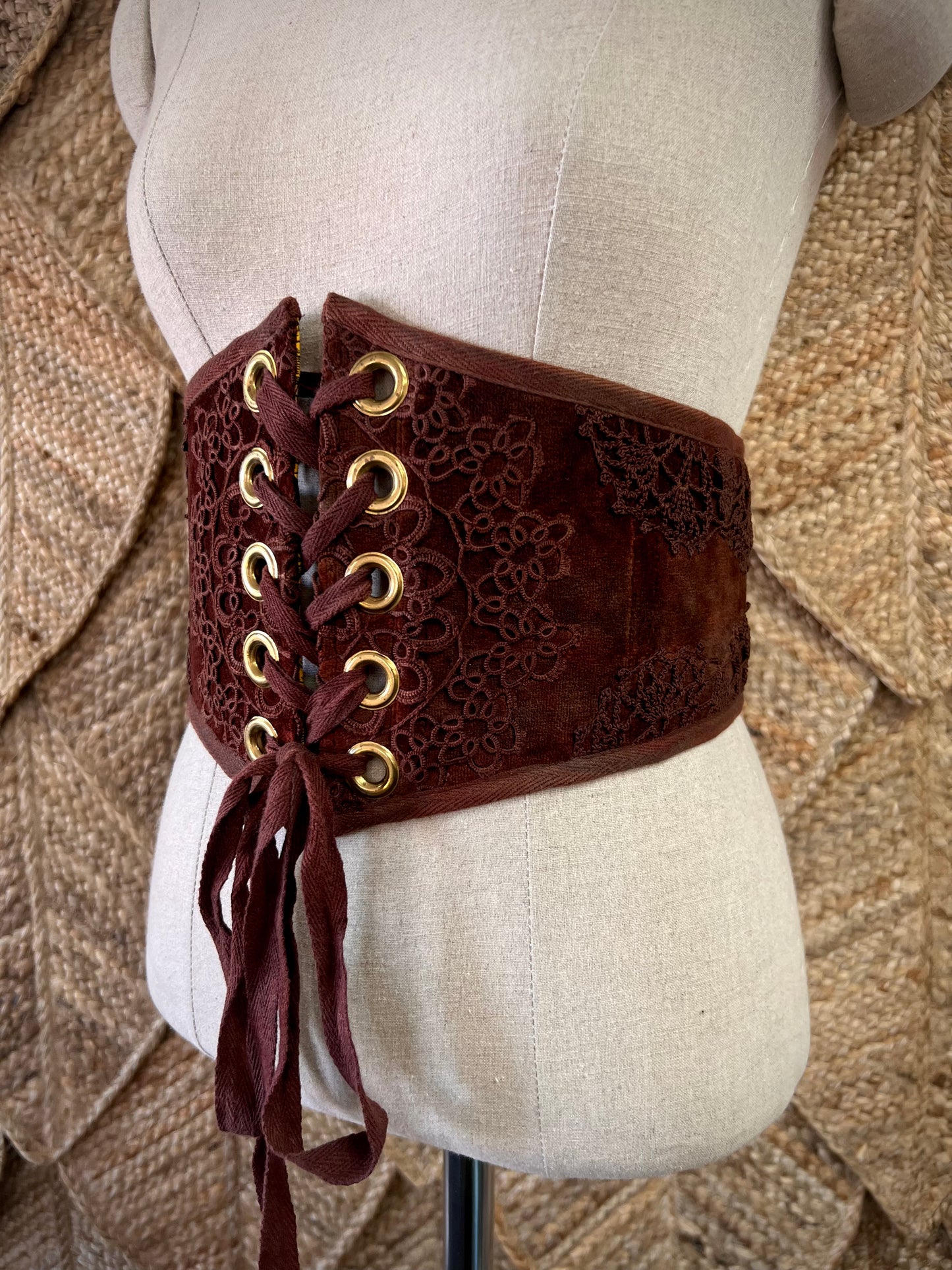 XL - XXL Corset Pixie Belt