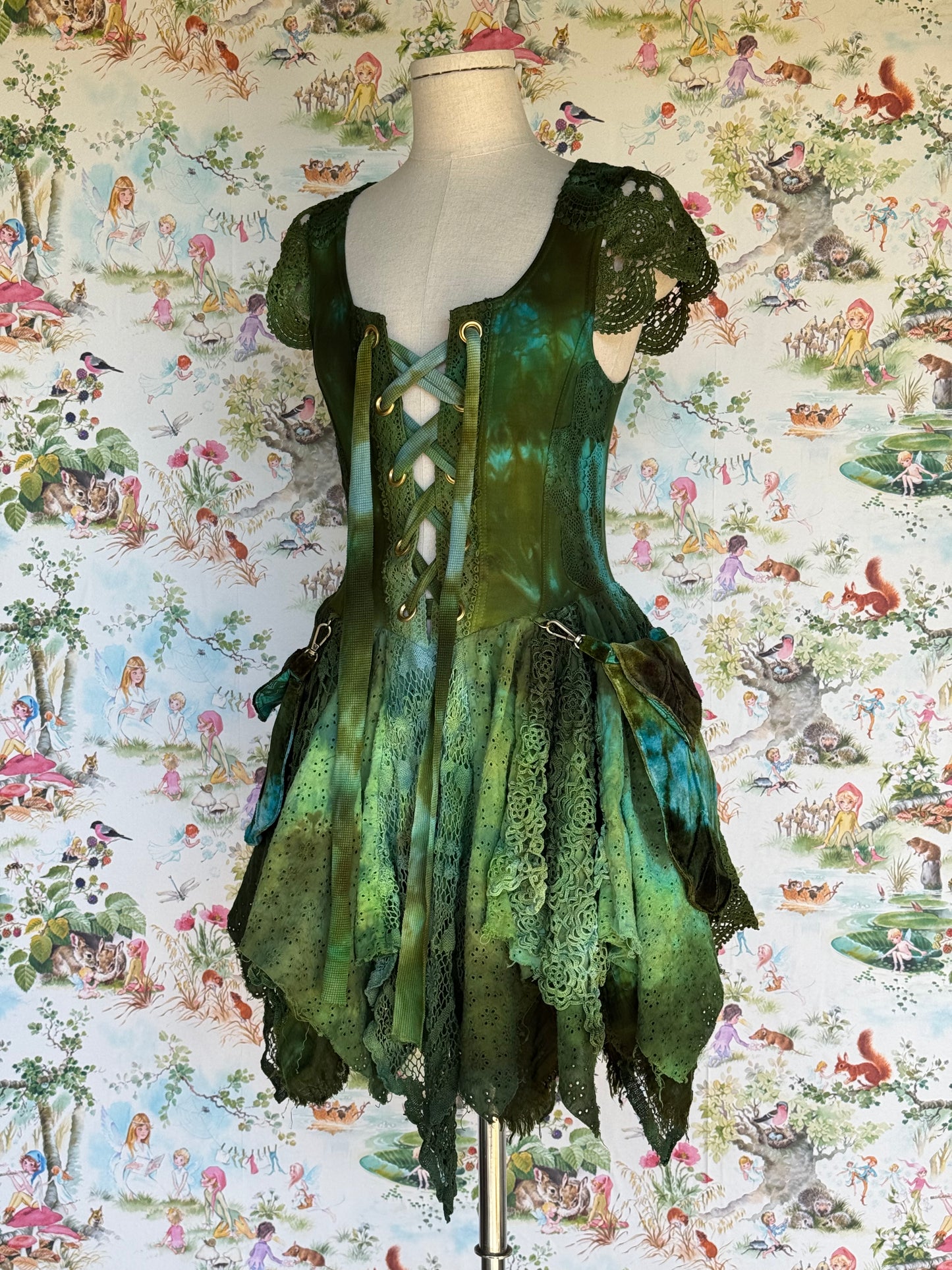 Wildcrafted Faery Pocket Dress (M)