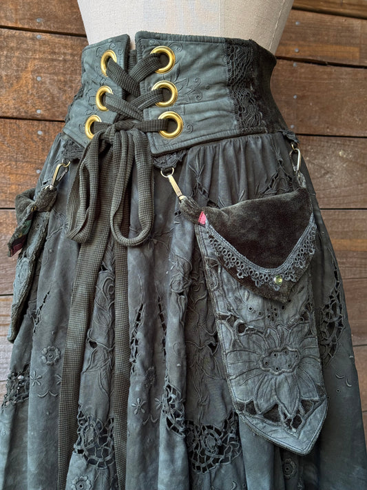 Wildcrafted Skirt (M/L)