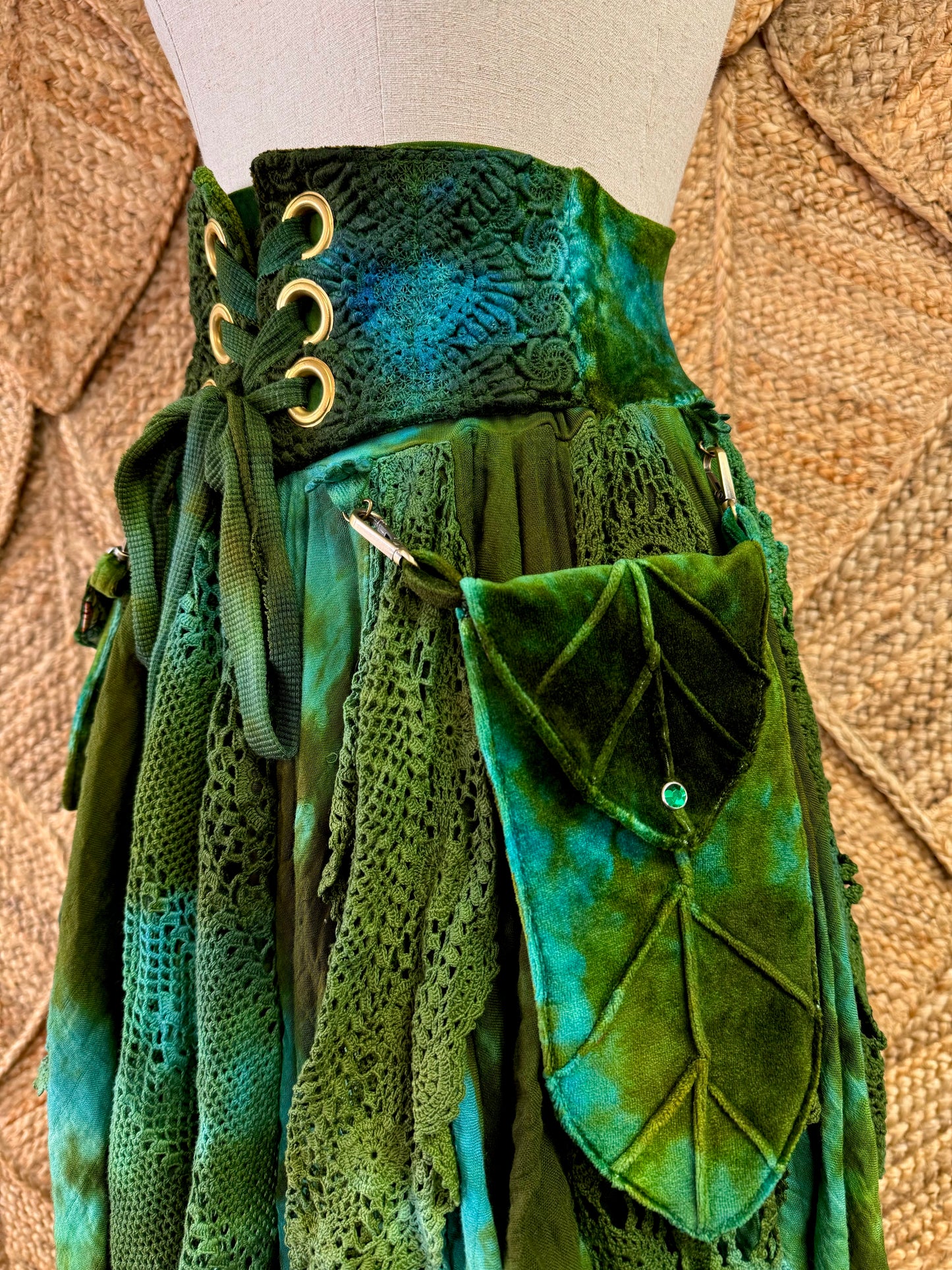 Wildcrafted Skirt (M/L)