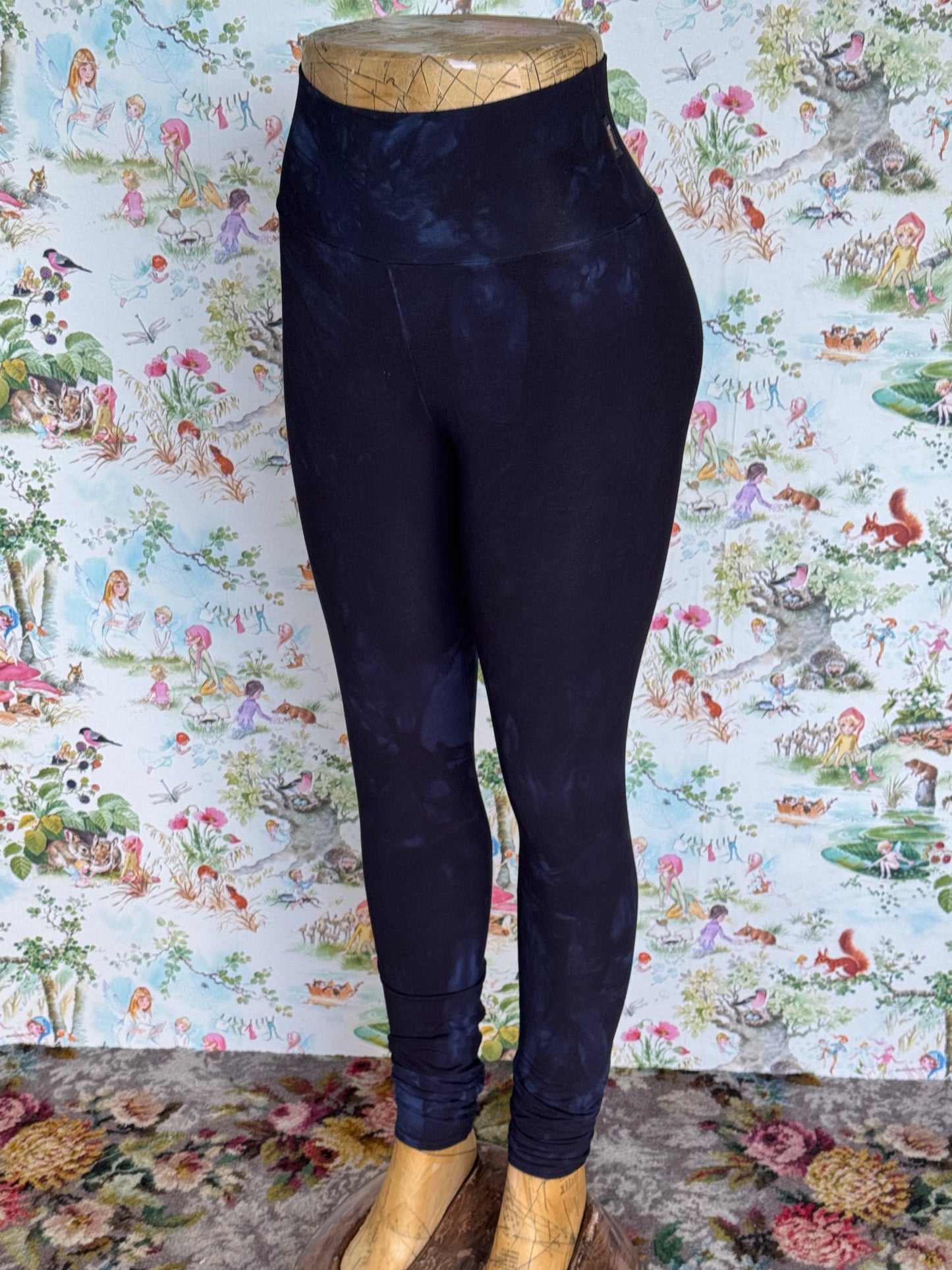 Nightmage Pixie Leggings