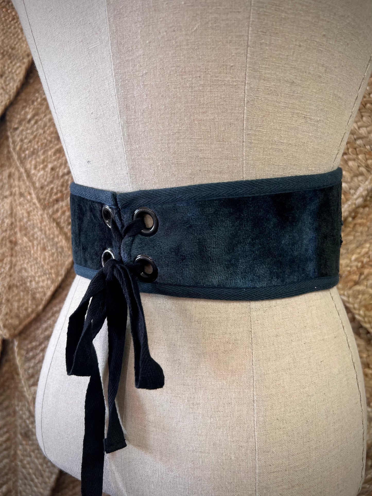 M-L Corset Pixie Belt