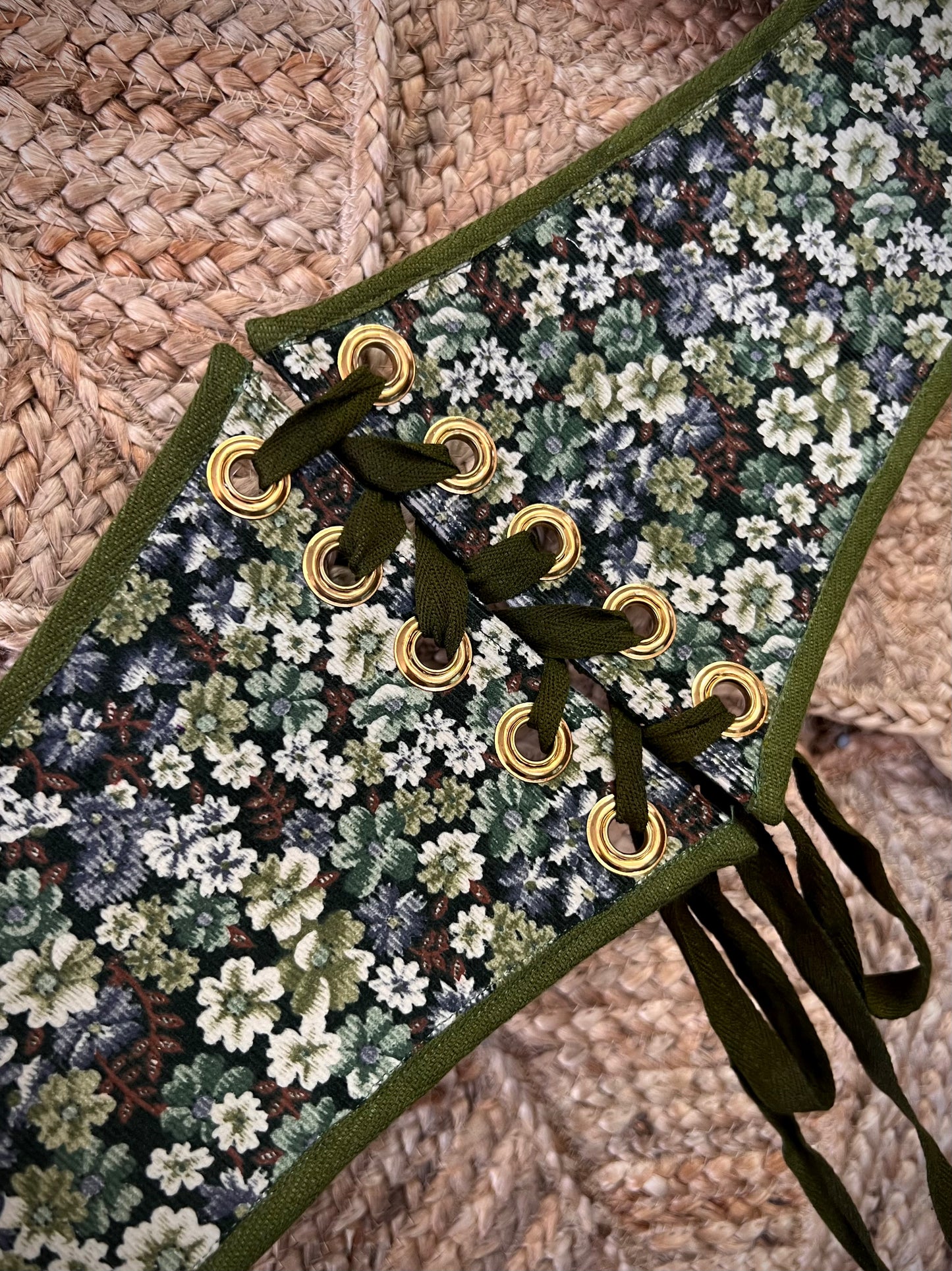 XL - XXL Corset Pixie Belt