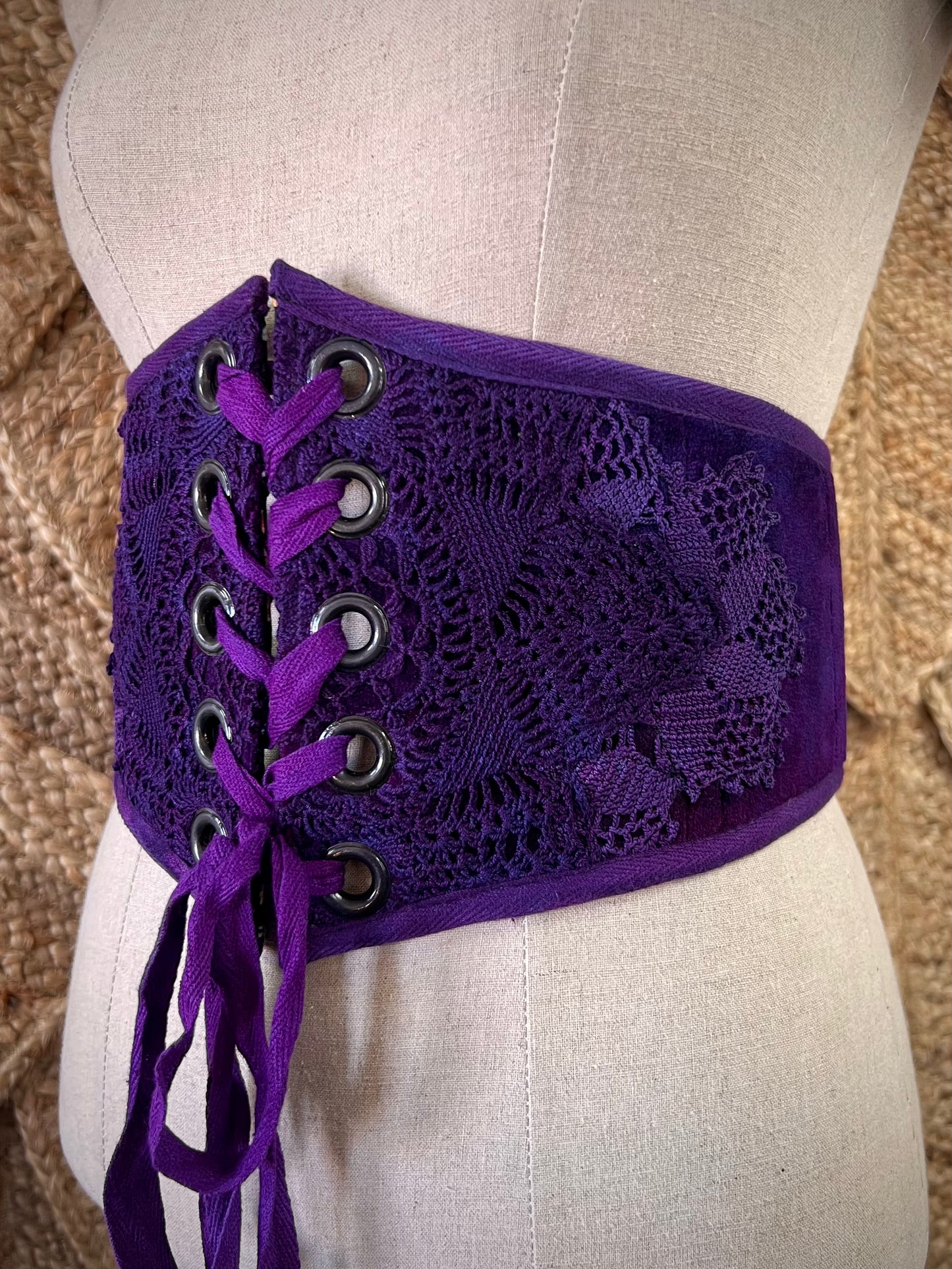 XL - XXL Corset Pixie Belt