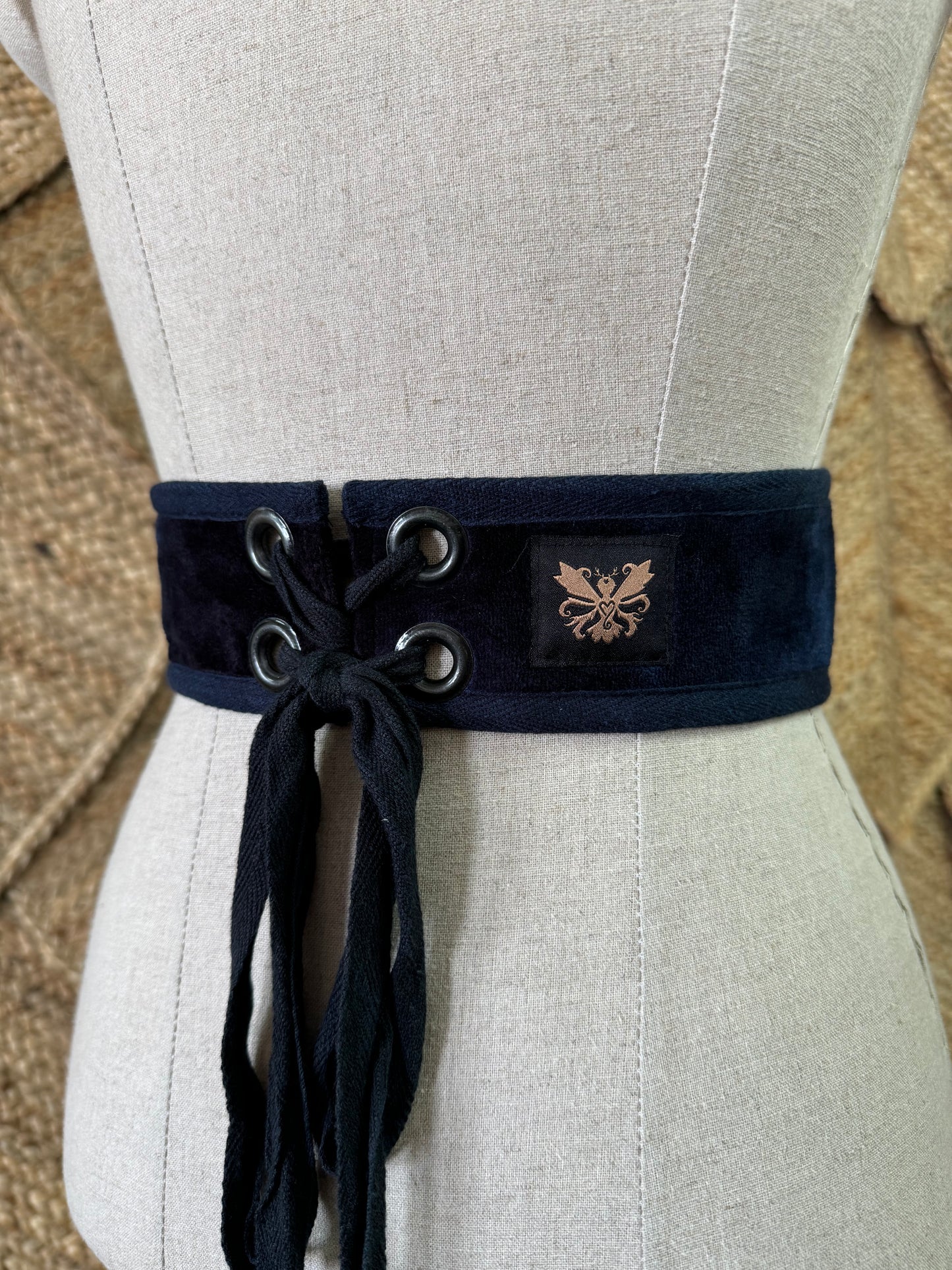M - L Pixie Corset Belt