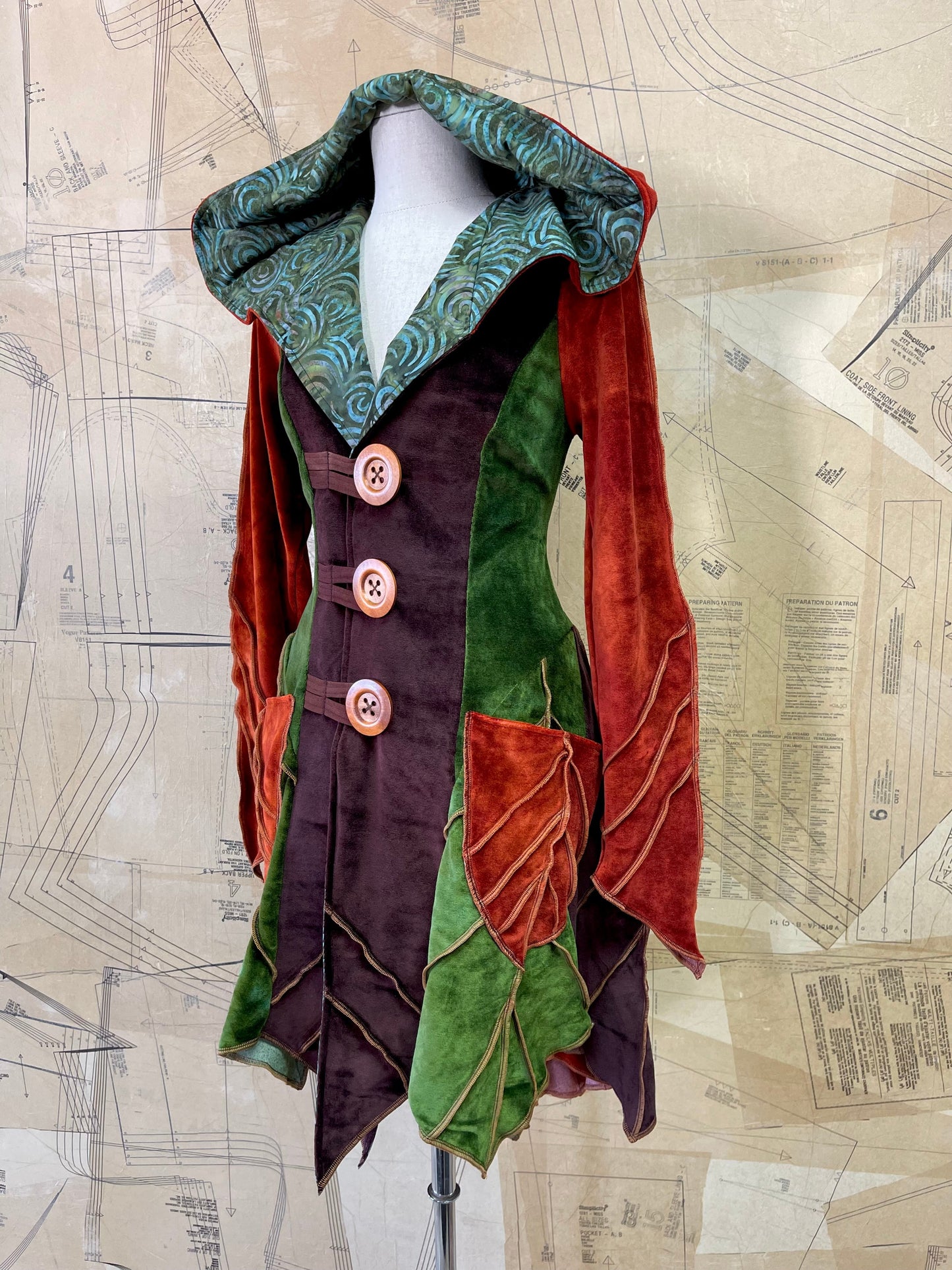 Large Leafae Pixie Coat