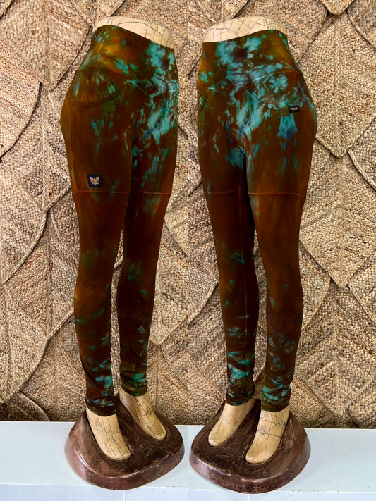 Forest Undergrowth Bellbird Leggings