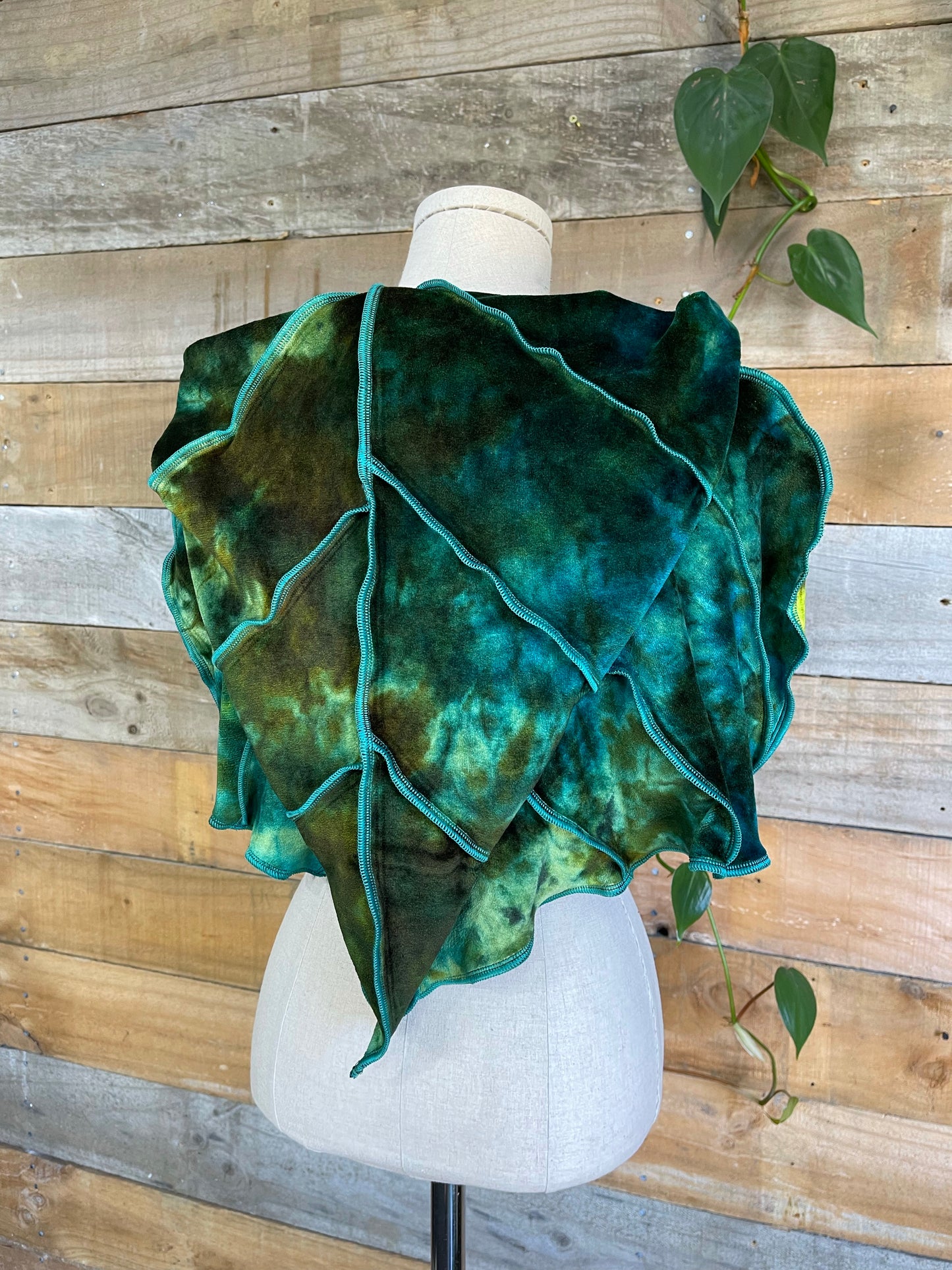 Labradorite Leafae Poncho