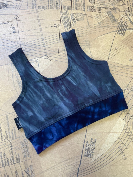 Itsy Pixie Undercrop Size 10