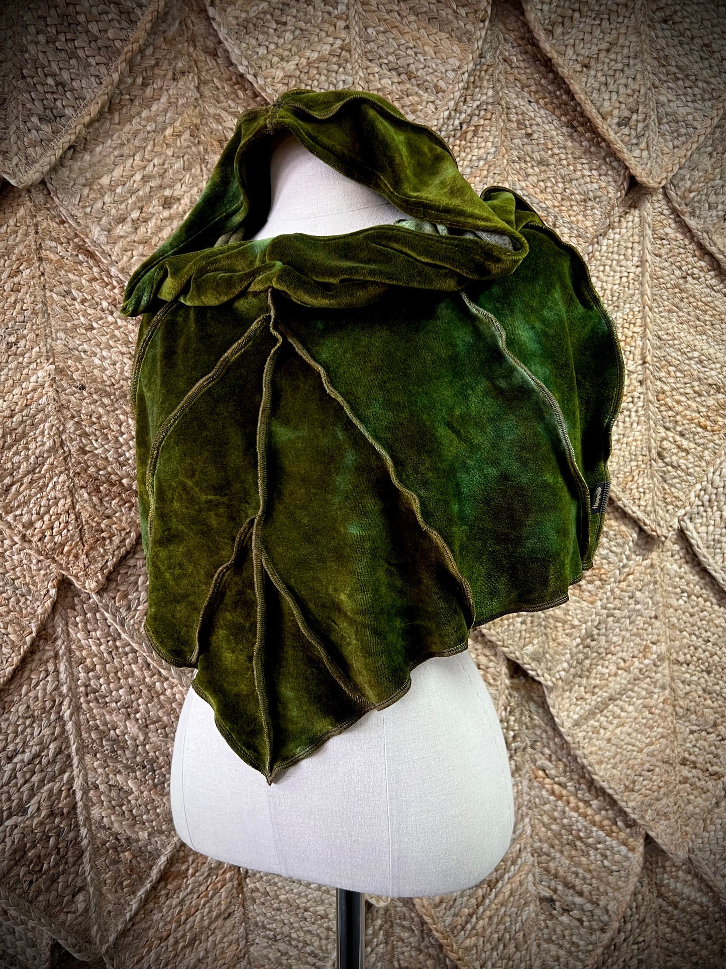 Frond Leafae Poncho