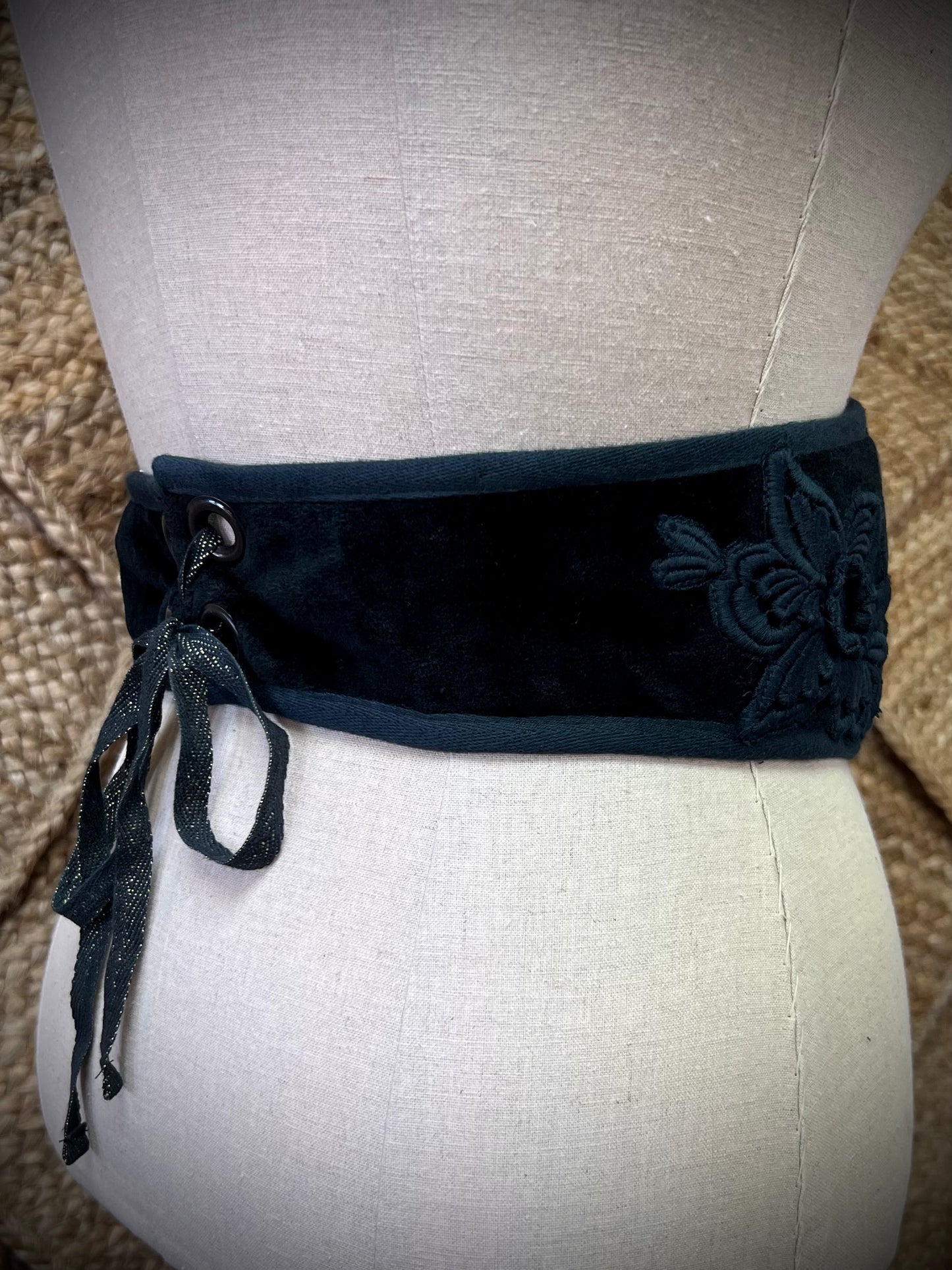 M-L Pixie Corset Belt