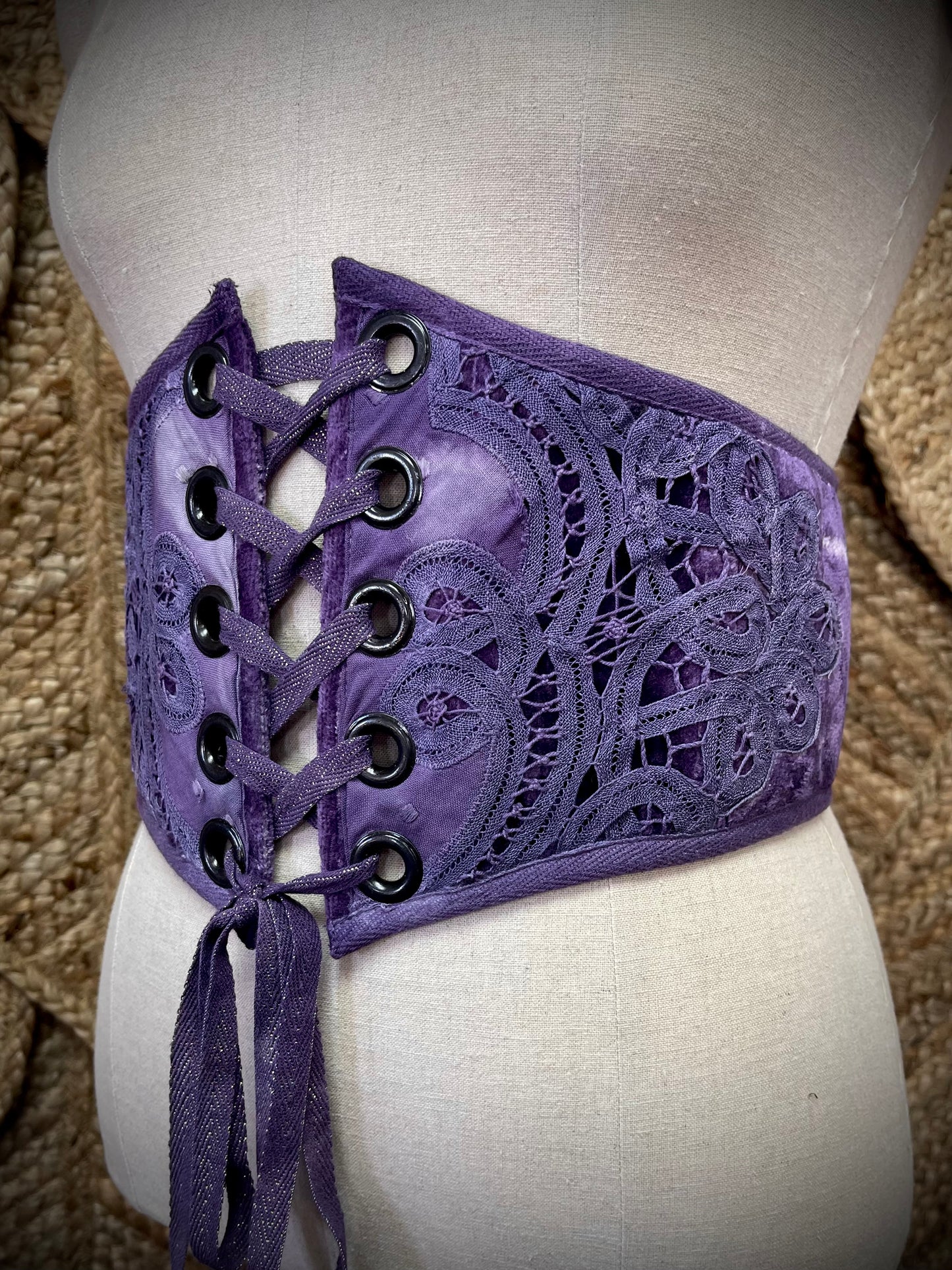 XL - XXL Corset Pixie Belt